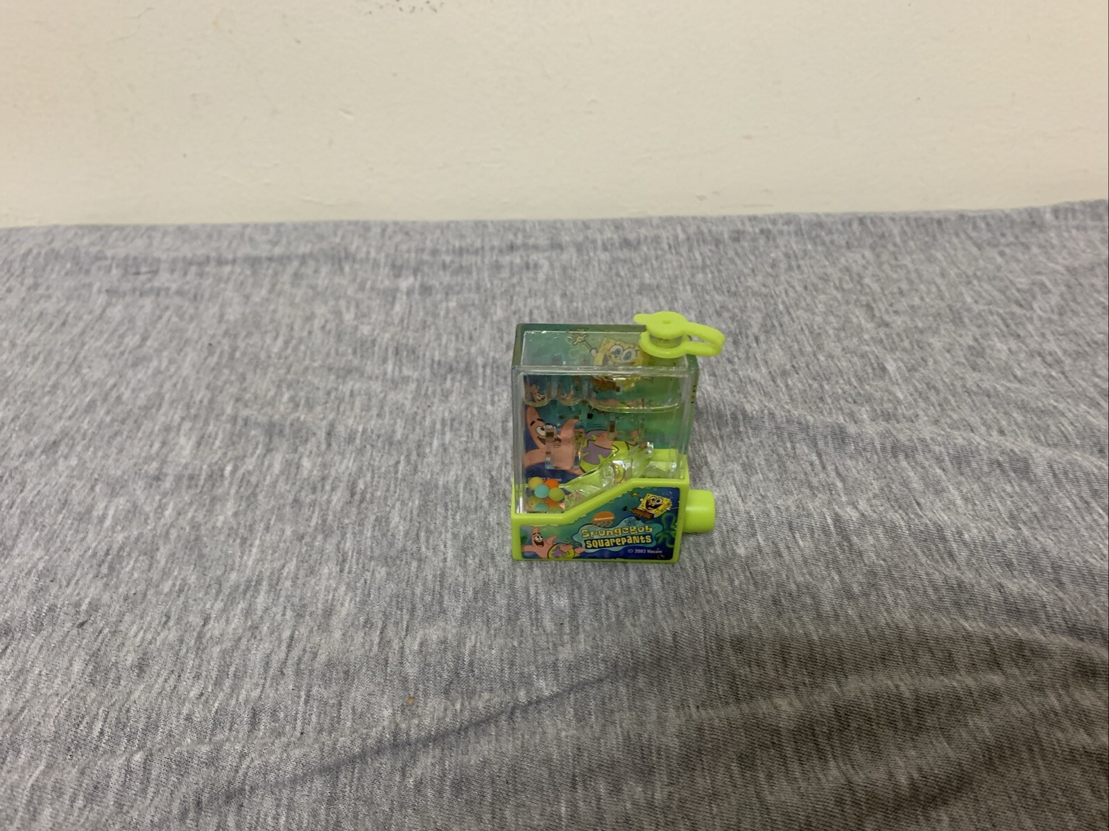 Vintage 2003 Viacom Plastic SpongeBob Push Button Water Toy