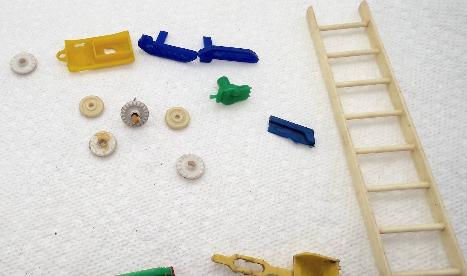 Vintage Toy Lot Parts and Pieces Tonka Lionel Etc AS SHOWN