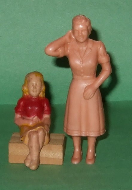 Old 1950’s Pink Rubber Girl + Marx Mother Figure to Doll House playsets