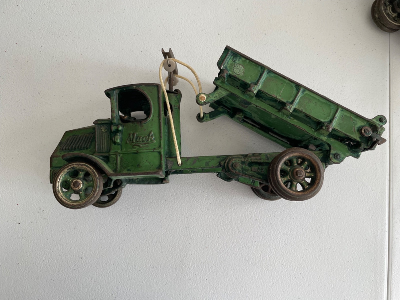 Vintage Arcade cast iron green Mack T bar dump truck