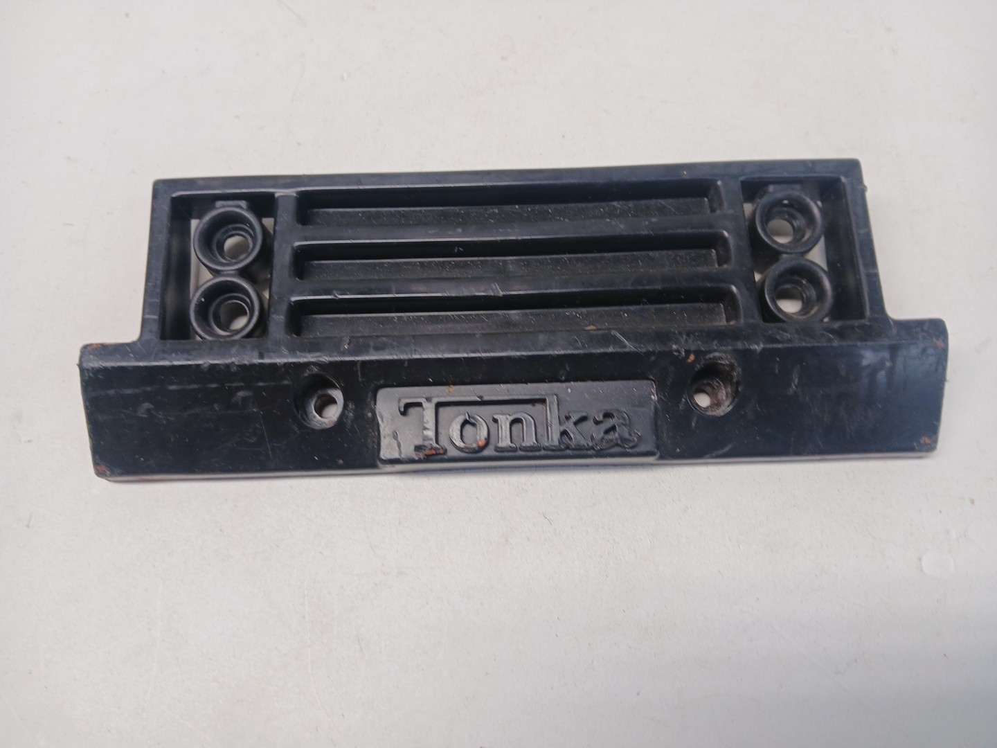 Vintage Mighty Tonka Wrecker Truck- Plastic Grill For Parts.