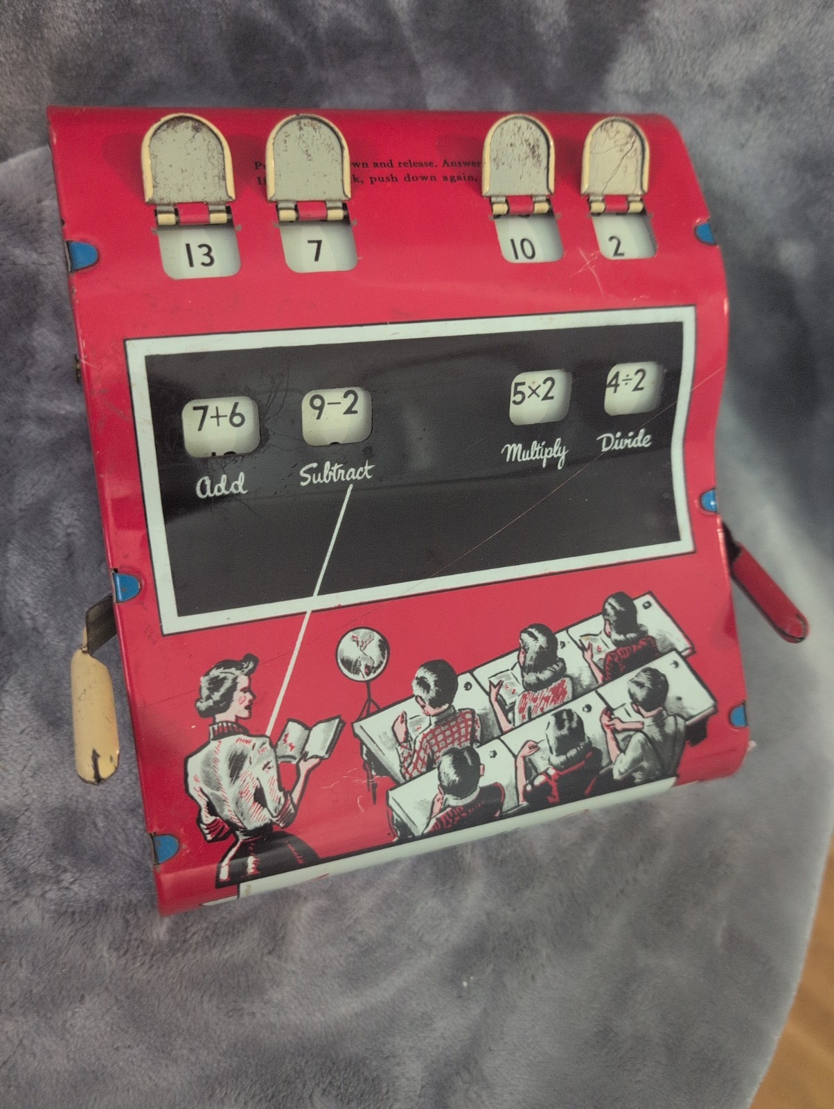 HOMESCHOOLERS Wolverine Arithmetic Quiz Metal Toy – 1950s Math Education VTG.