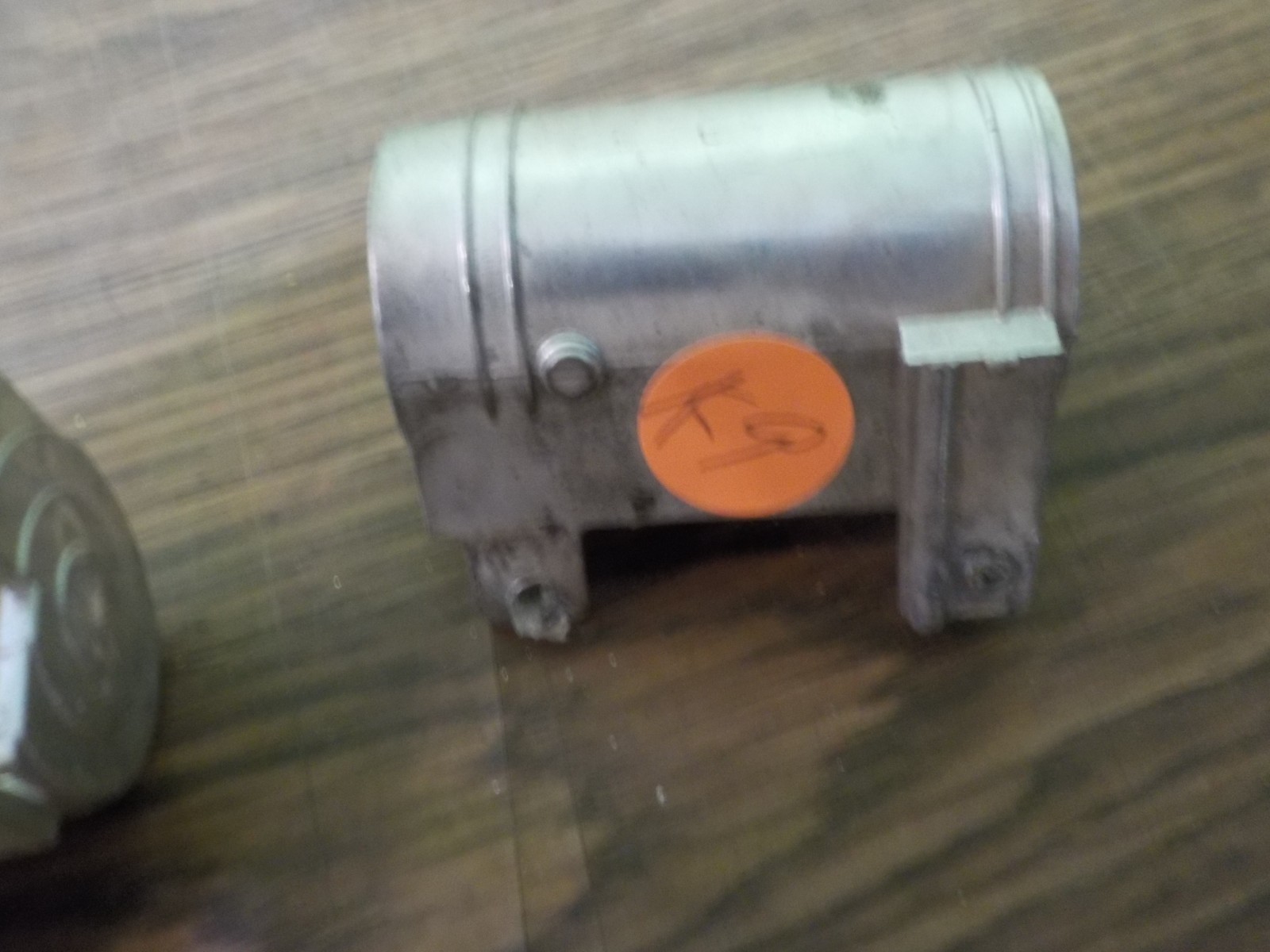 vintage ertl international truck set of 2 fuel tank 1 smoke stack for parts