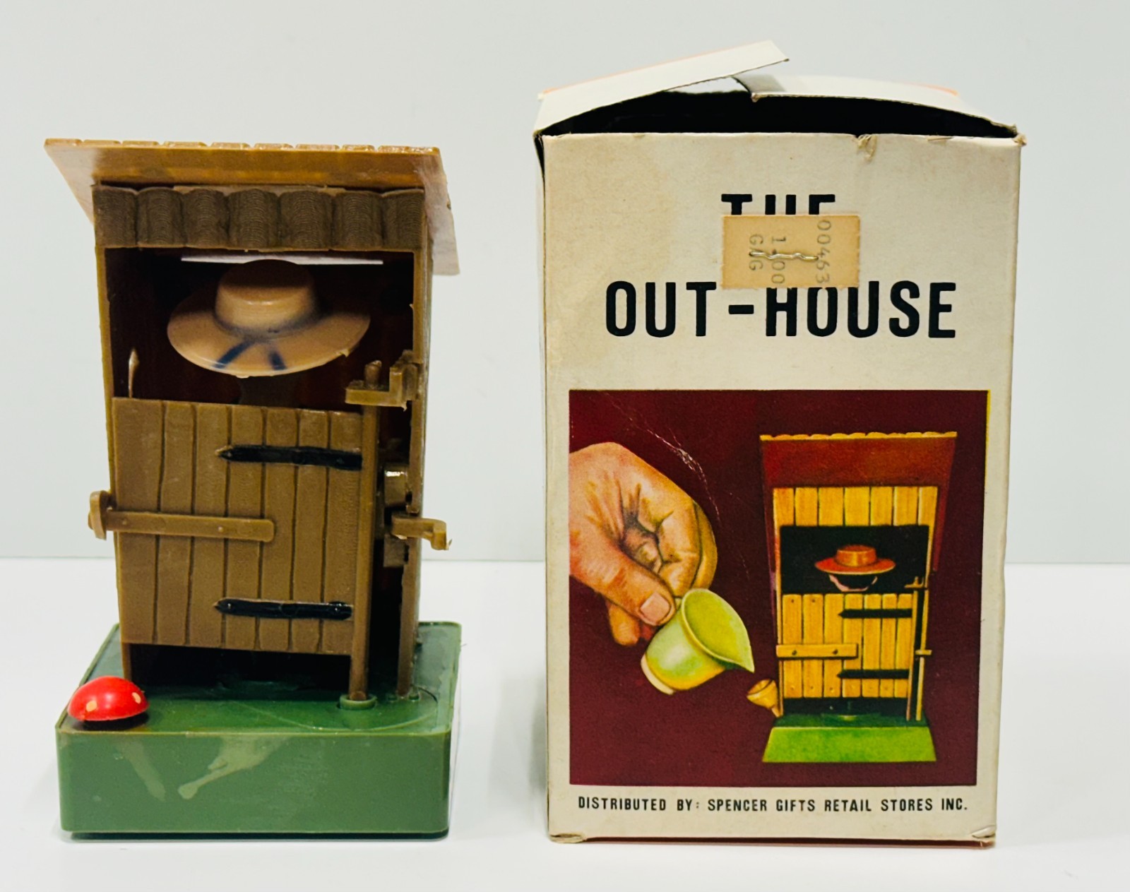 VINTAGE ANTIQUE THE OUT HOUSE GAG GIFT PEEING BOY NOVELTY TOY TOYS IN ORIGINAL