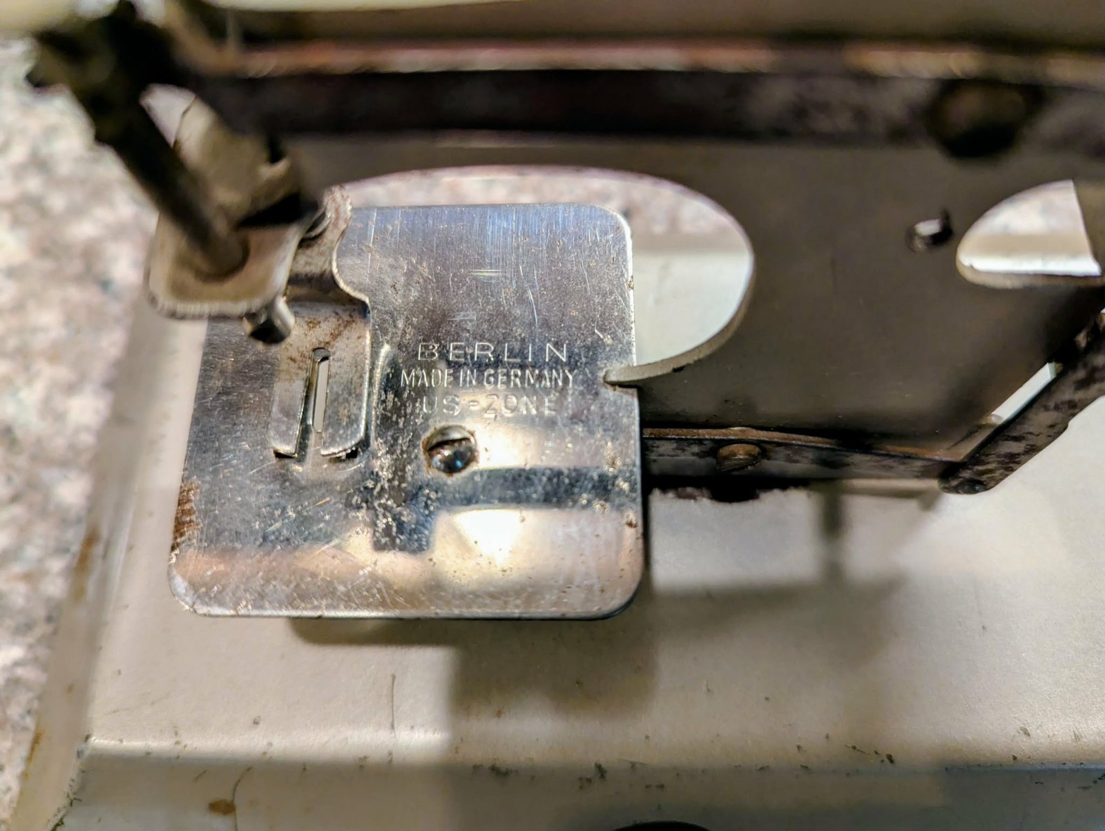 Antique c. 1945 KAYanEE Sewing Machine Mini Hand Crank Toy US Zone Germany