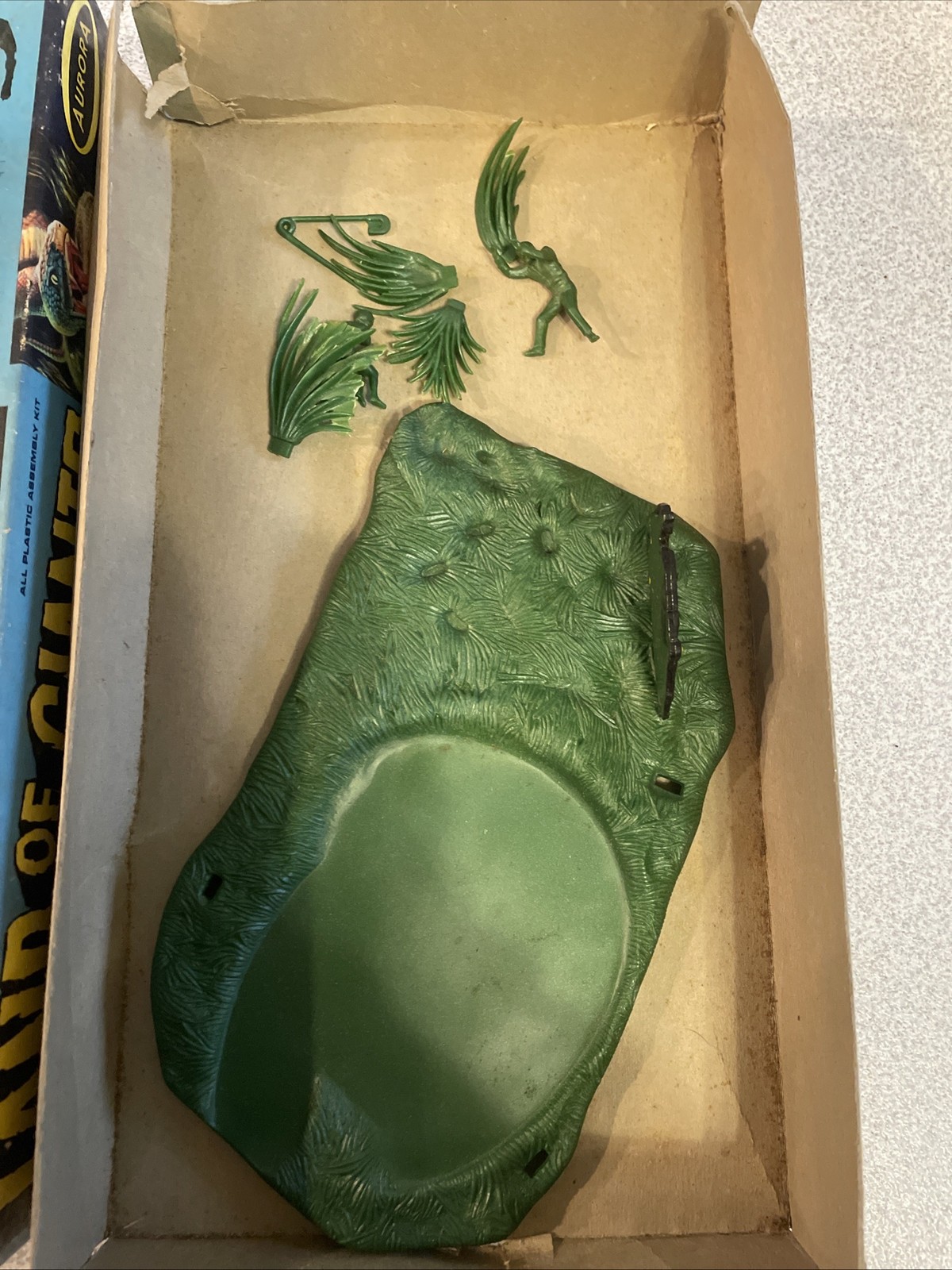 Vintage Aurora Land of the Giants Snake Model 1968 Box And Parts 👀
