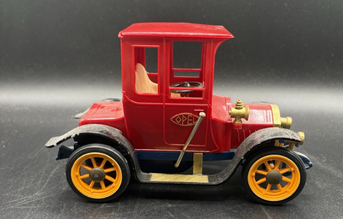 1900 Old Timer Opel Stadt Coupe Model Western Germany M 1:18 Plastic