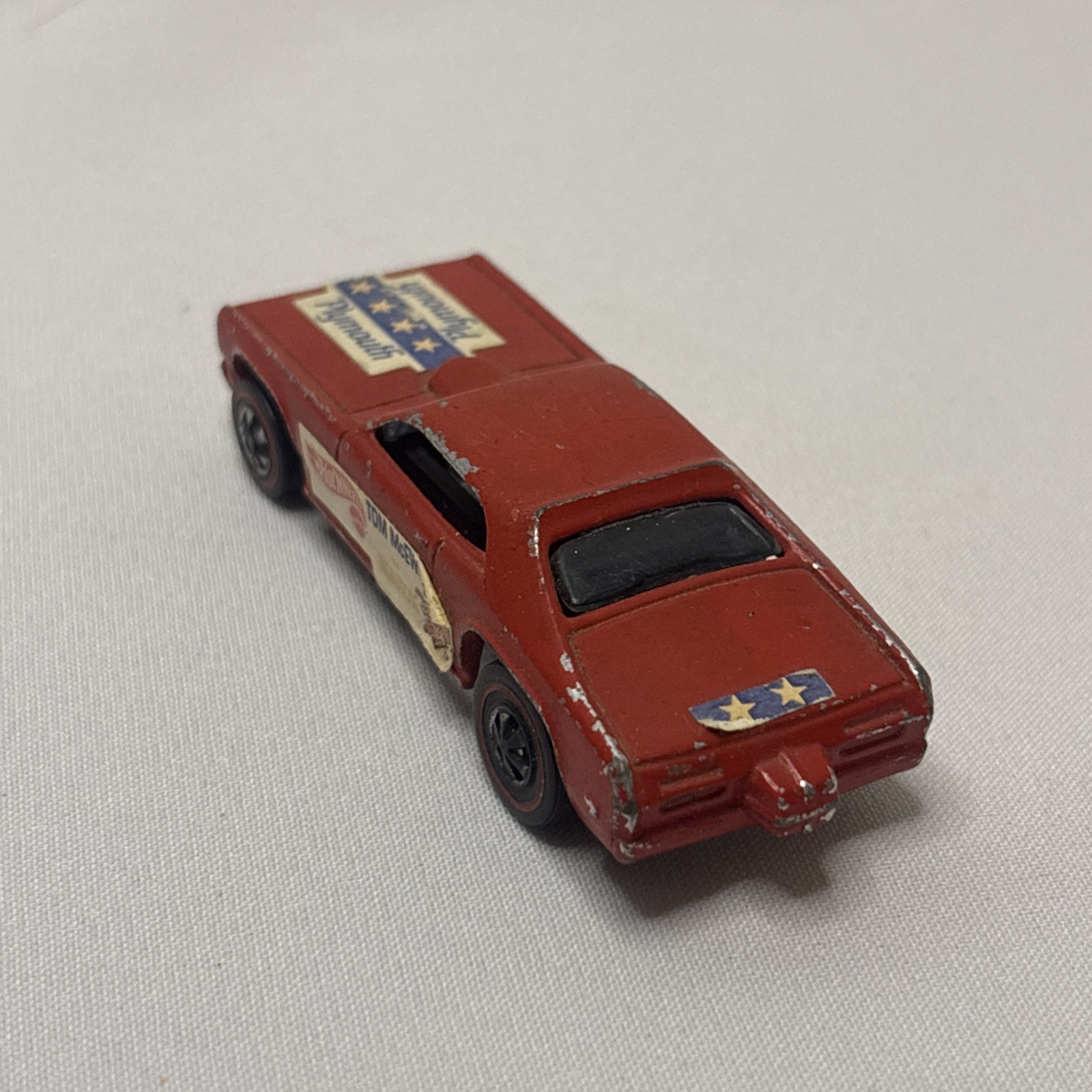 Hot Wheels Redline 1970 Mongoose Red Dragster Plymouth Tom McEwen Original