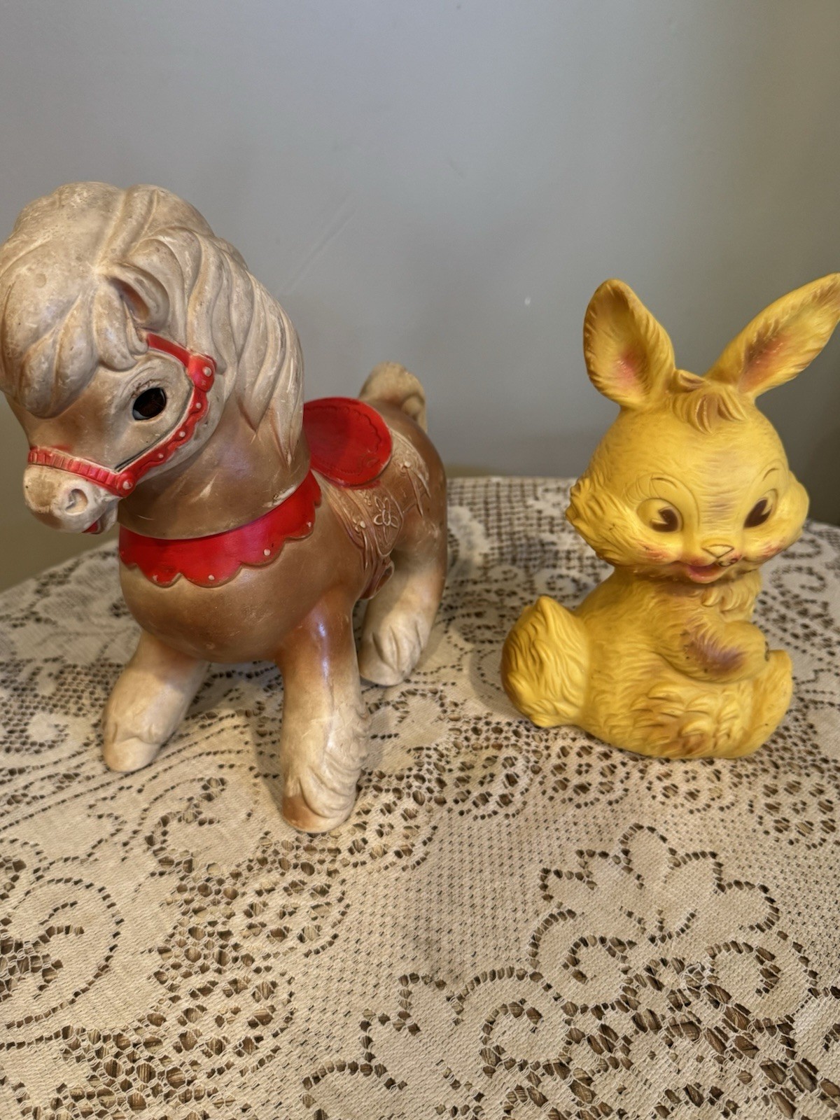 Vintage 1961 Edward Mobley Arrow Rubber Co. Horse Pony 10″ Sleep Eyes. VTG Bunny
