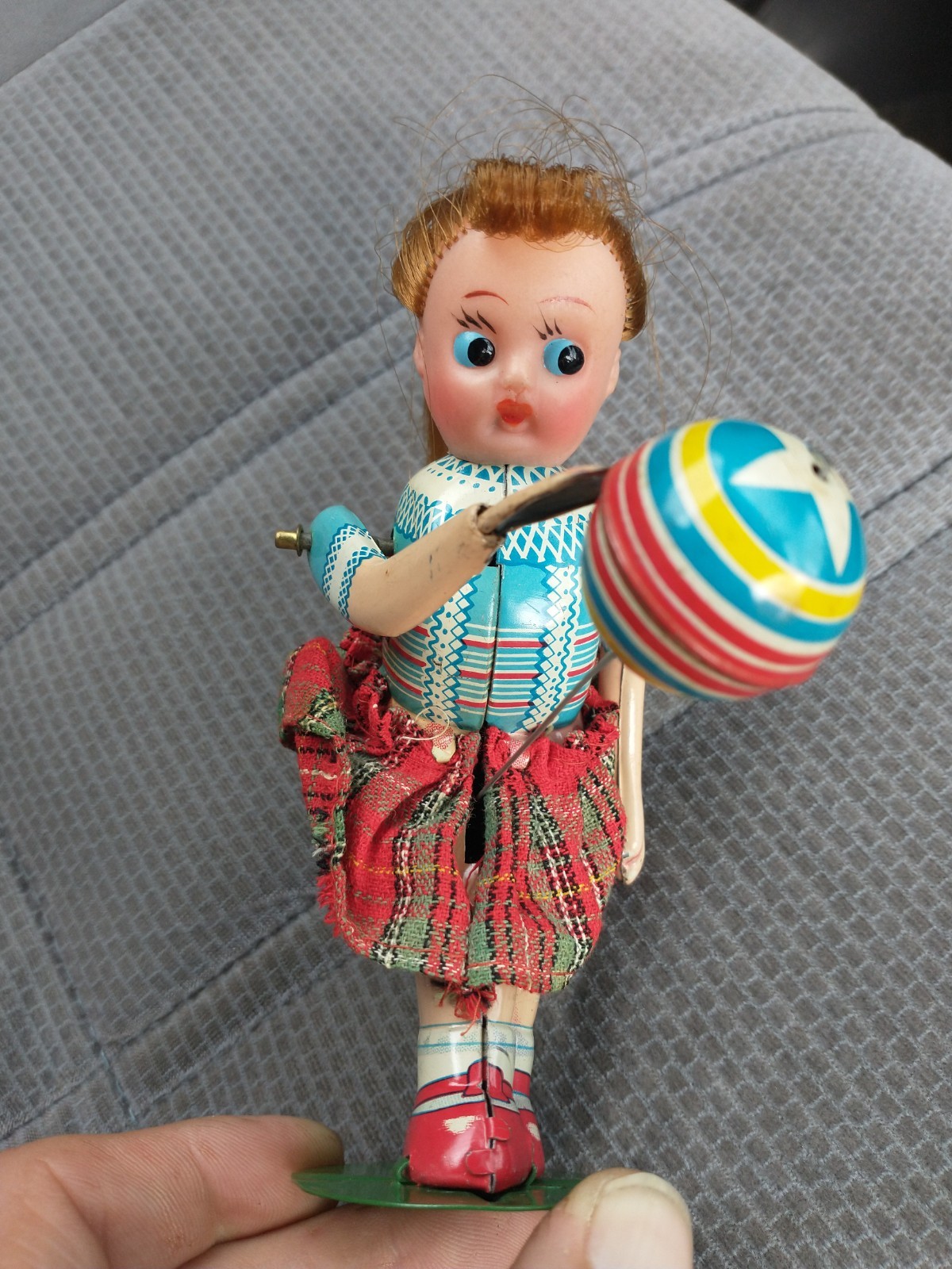 Vintage Japanese Mechanical Suzy Wind-Up Tin Toy / Bouncing a Ball