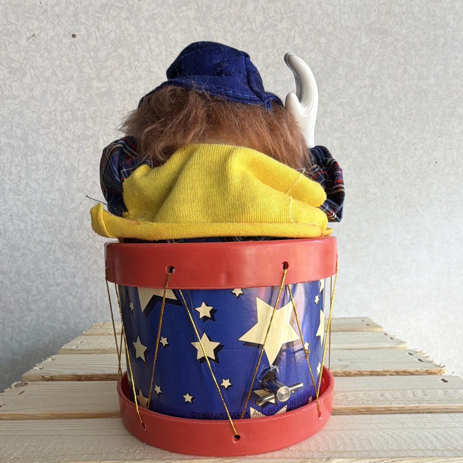 Alps Wind-Up Jack-in-the-Box Clown Star Print Drum Toy Vintage 1992