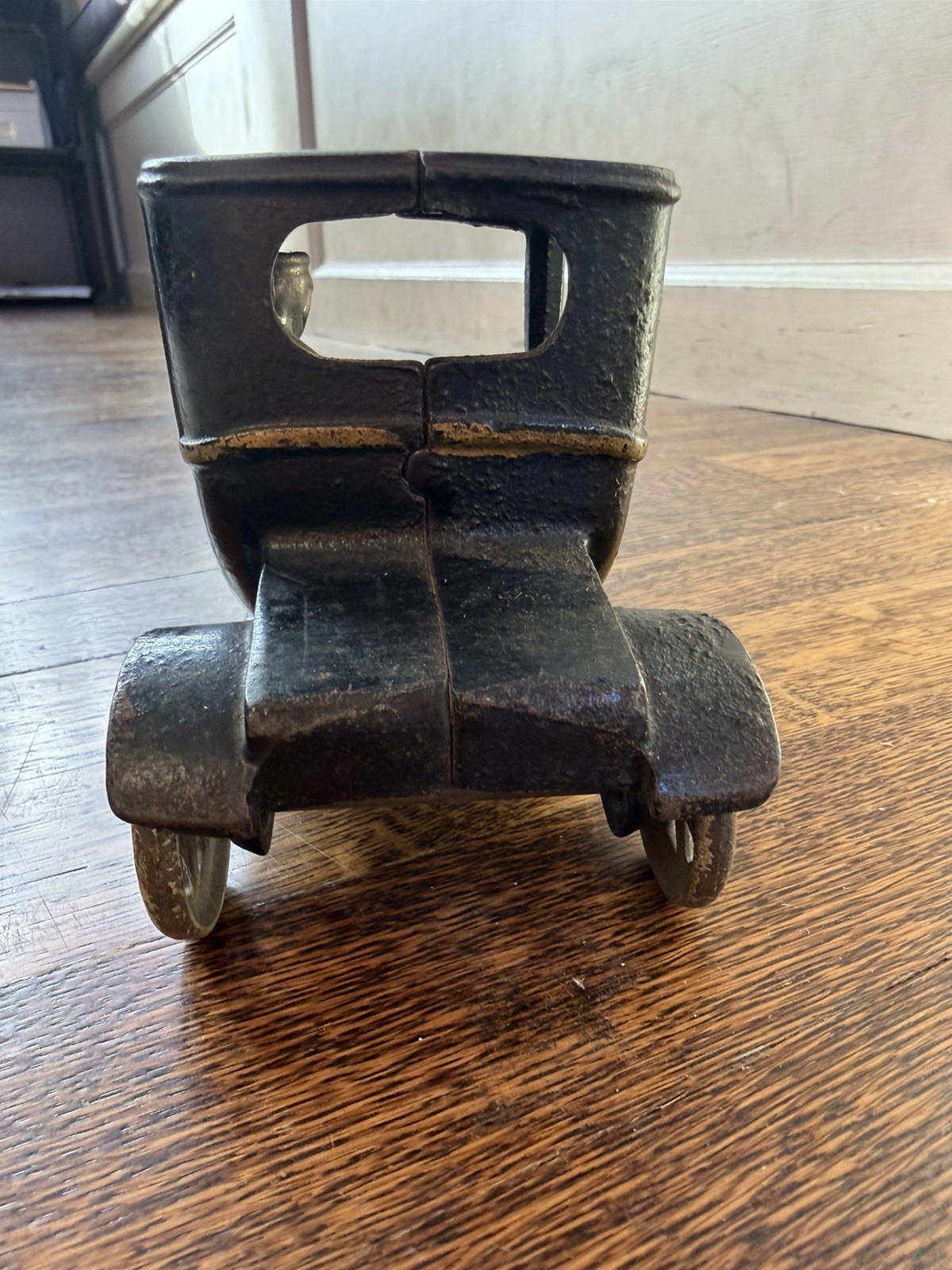 1920s Arcade Cast Iron Model T Ford Coupe Complete Vintage Toy Car with Driver