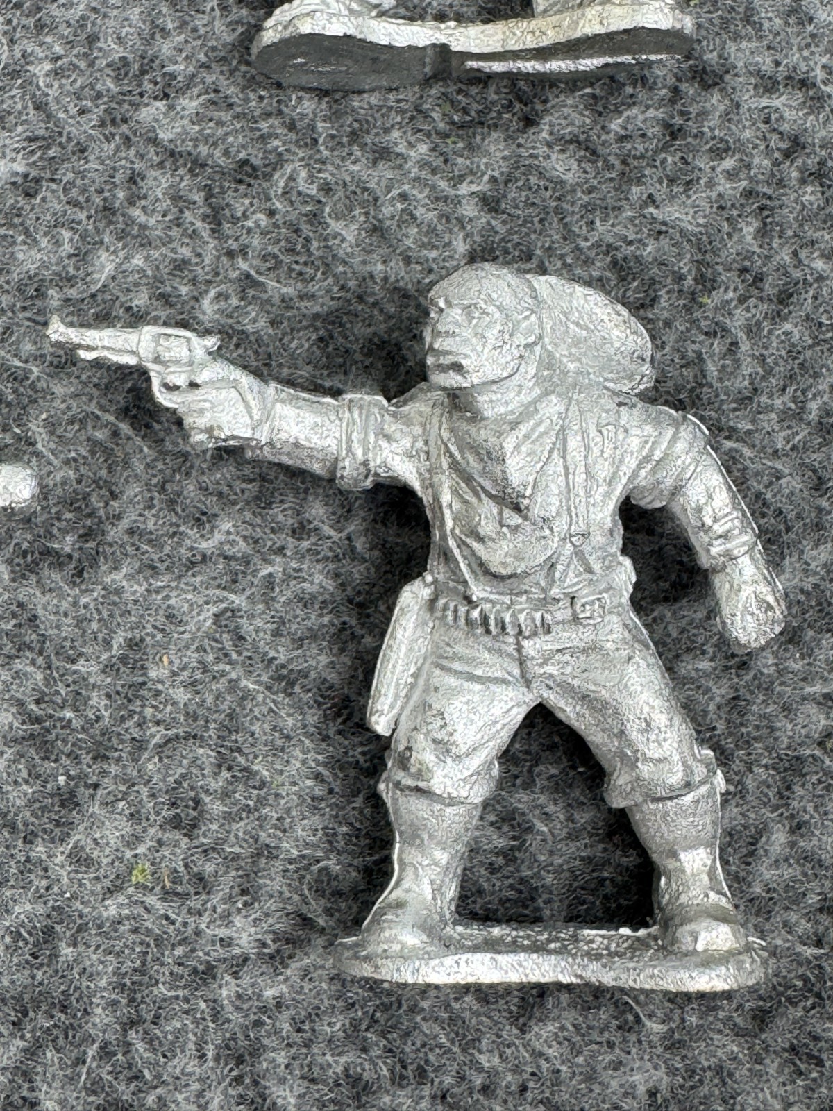 Old West Metal Miniatures Frontier Gunslingers RPG Wargame Mixed Lot of 16