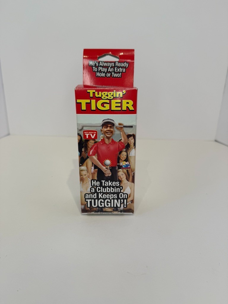 Tuggin’ Tiger Wind-Up Toy | Rare Vintage Gag Gift | 7” Golf Parody Figure