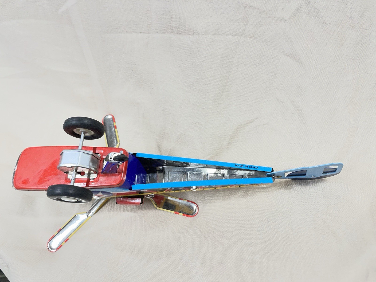 Vintage Friction Tin Helicopter MF334 Made In China. New Old Stock.