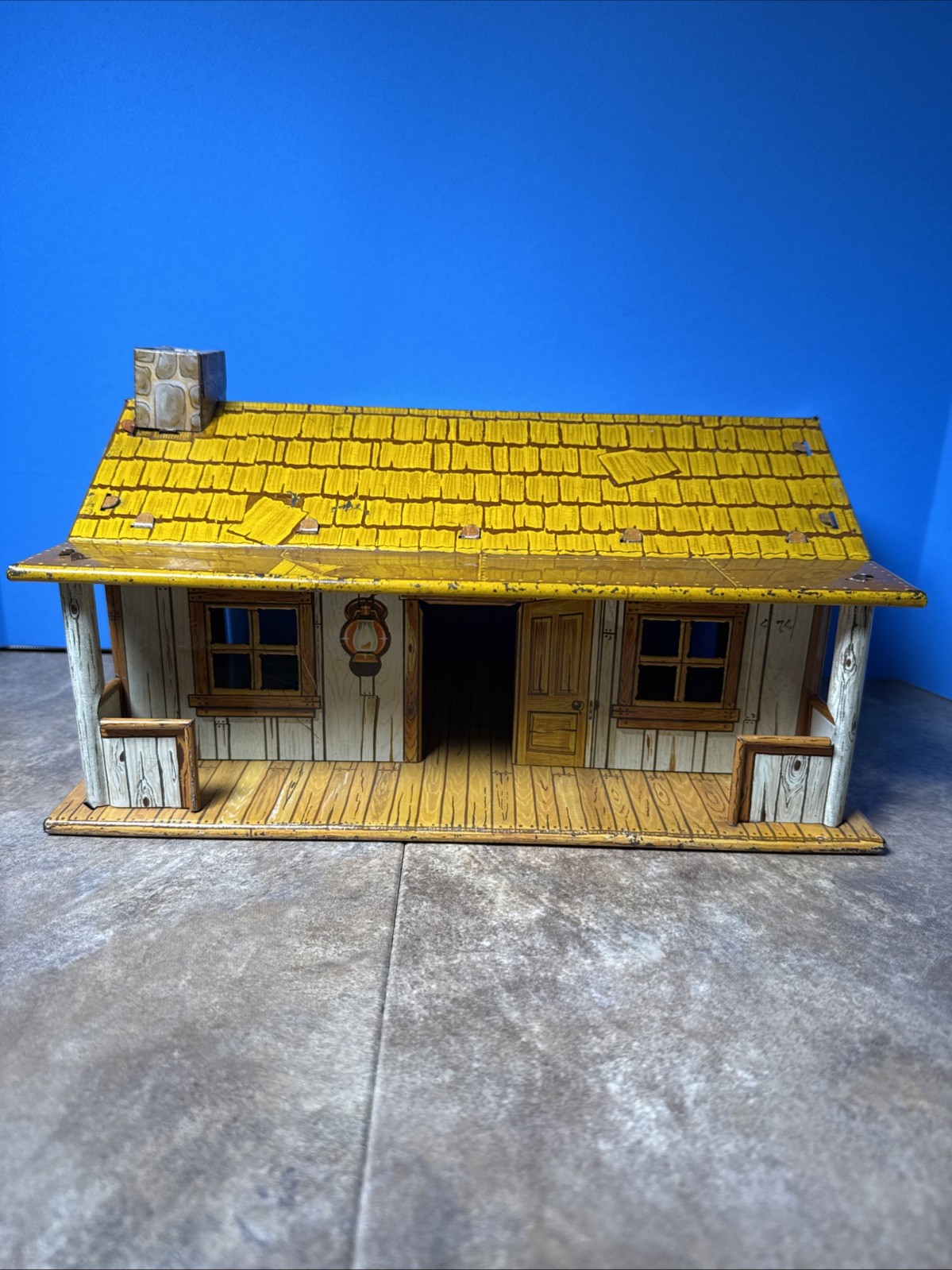 Marx Western Roy Roger’s Ranch Tin Cabin