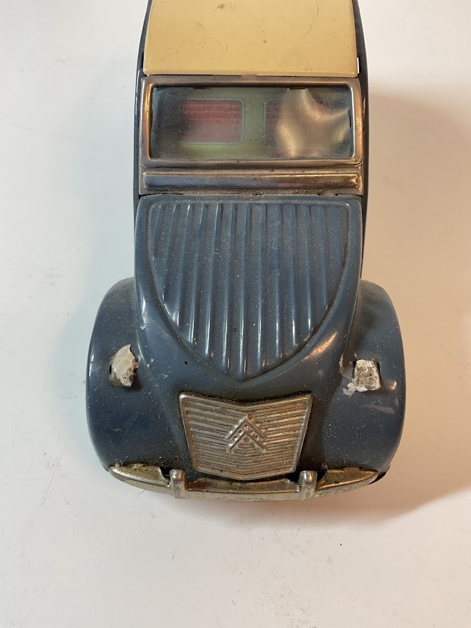 VTG FRENCH CITROEN 2CV 196 CAR TIN FRICTION TOY DAIYA JAPAN