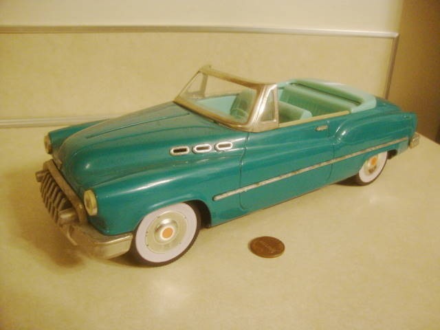 Vintage 1950 11″ Buick CONVERTIBLE AQUA BLUE/Seafoam Tin Toy Car Friction Japan!