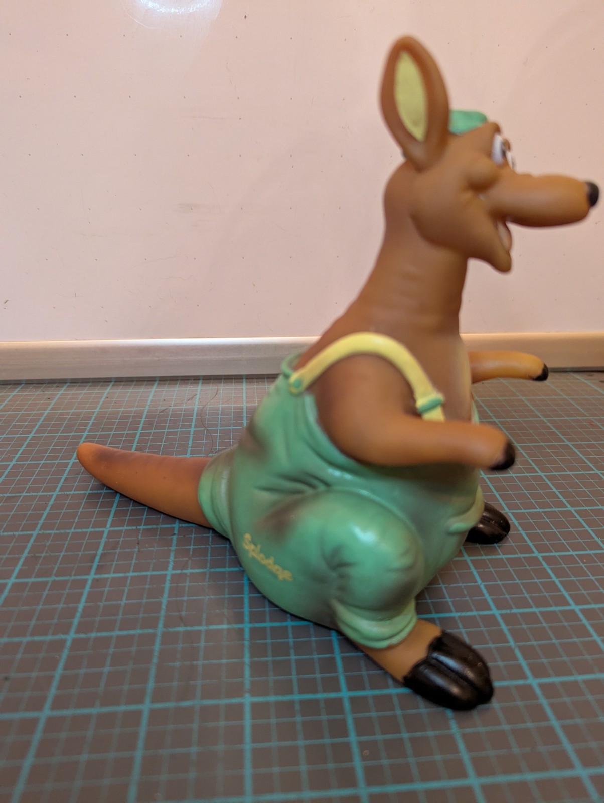 VINTAGE Splodge the Kangaroo Blinky Bill 1990 Yoram Gross Film Studios PTY Ltd