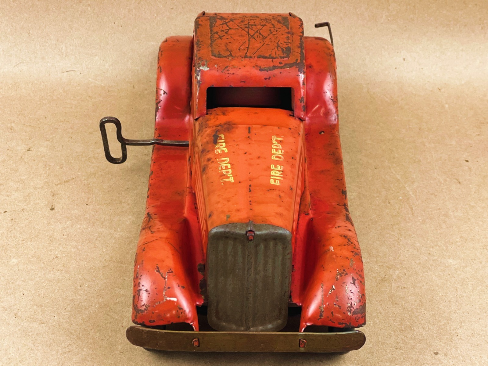 VTG 1930s Marx Siren Fire Chief coupe, steel metal wind up toy car, working