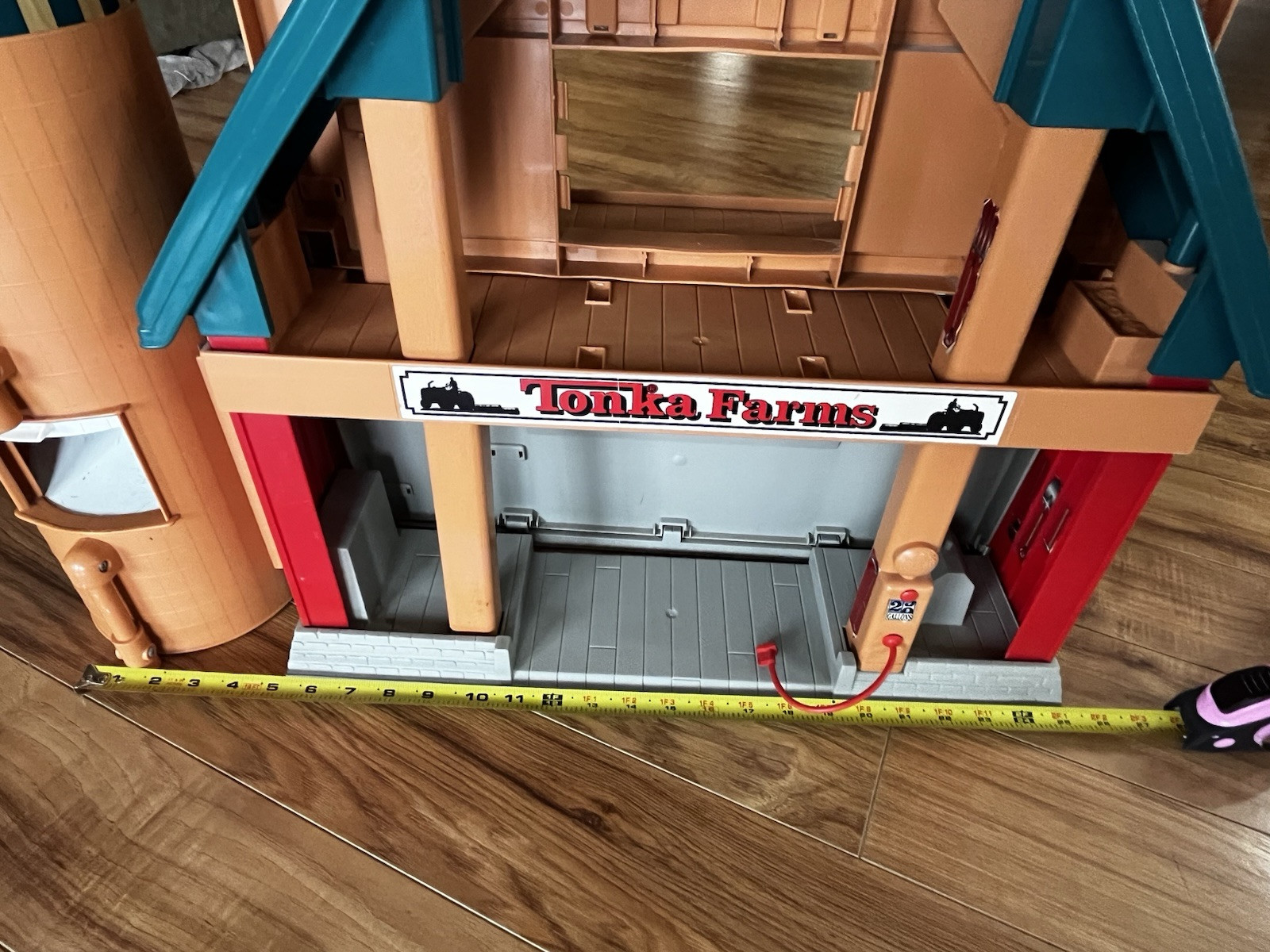 Vintage Tonka Farms Barn Play Set 1995 Vtg