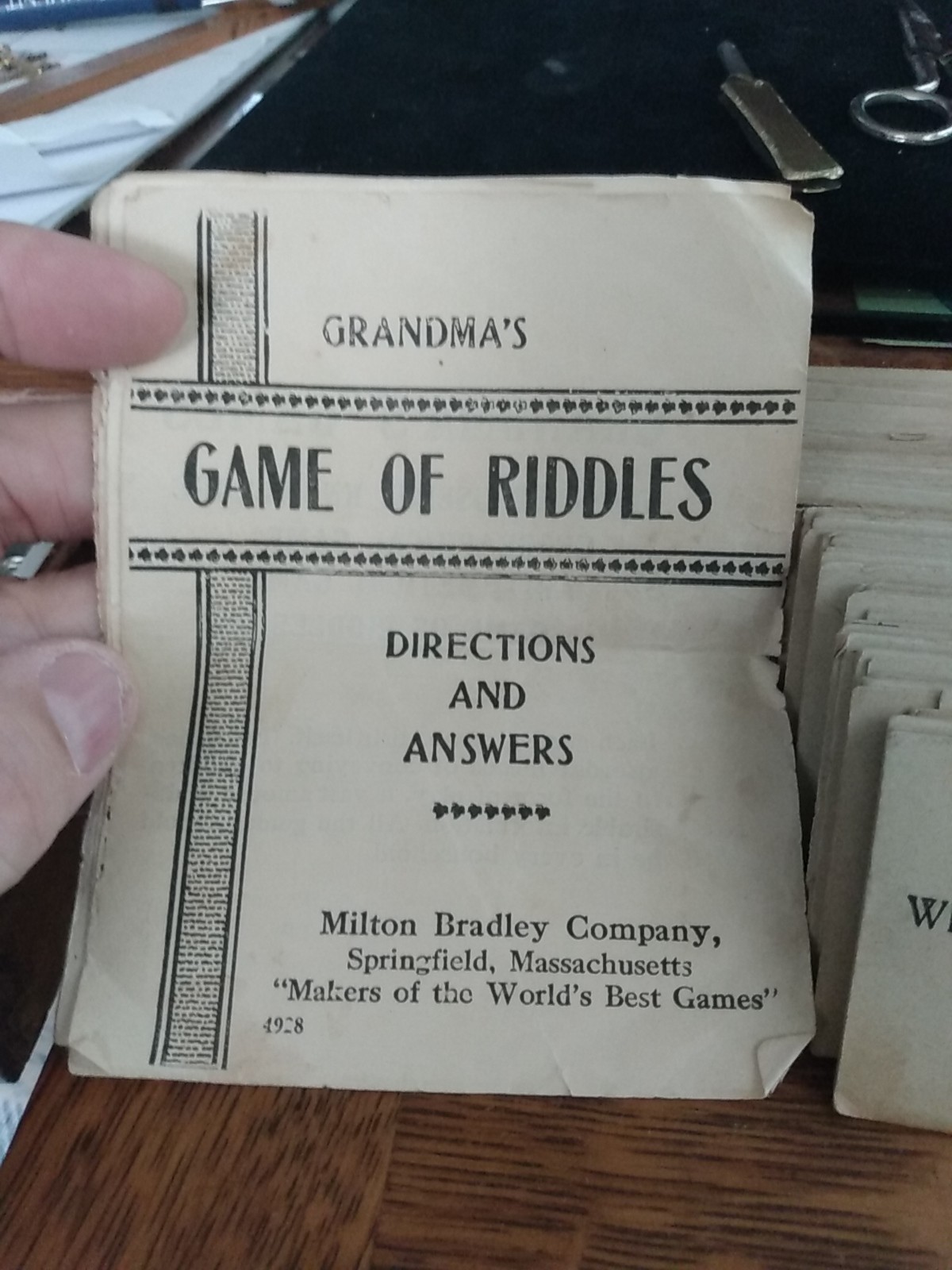 Early 1900’s Grandma’s Card Game Of Riddles Milton Bradley & Instructions No Box