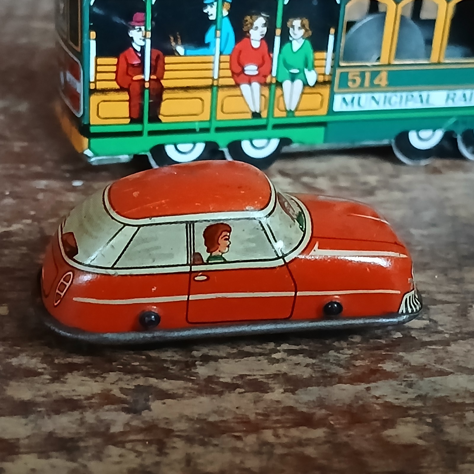 VTG KANTO MADE IN JAPAN TIN LITHO TOYS BUS,CAR, & TROLLEY MIXED SCALES IUC