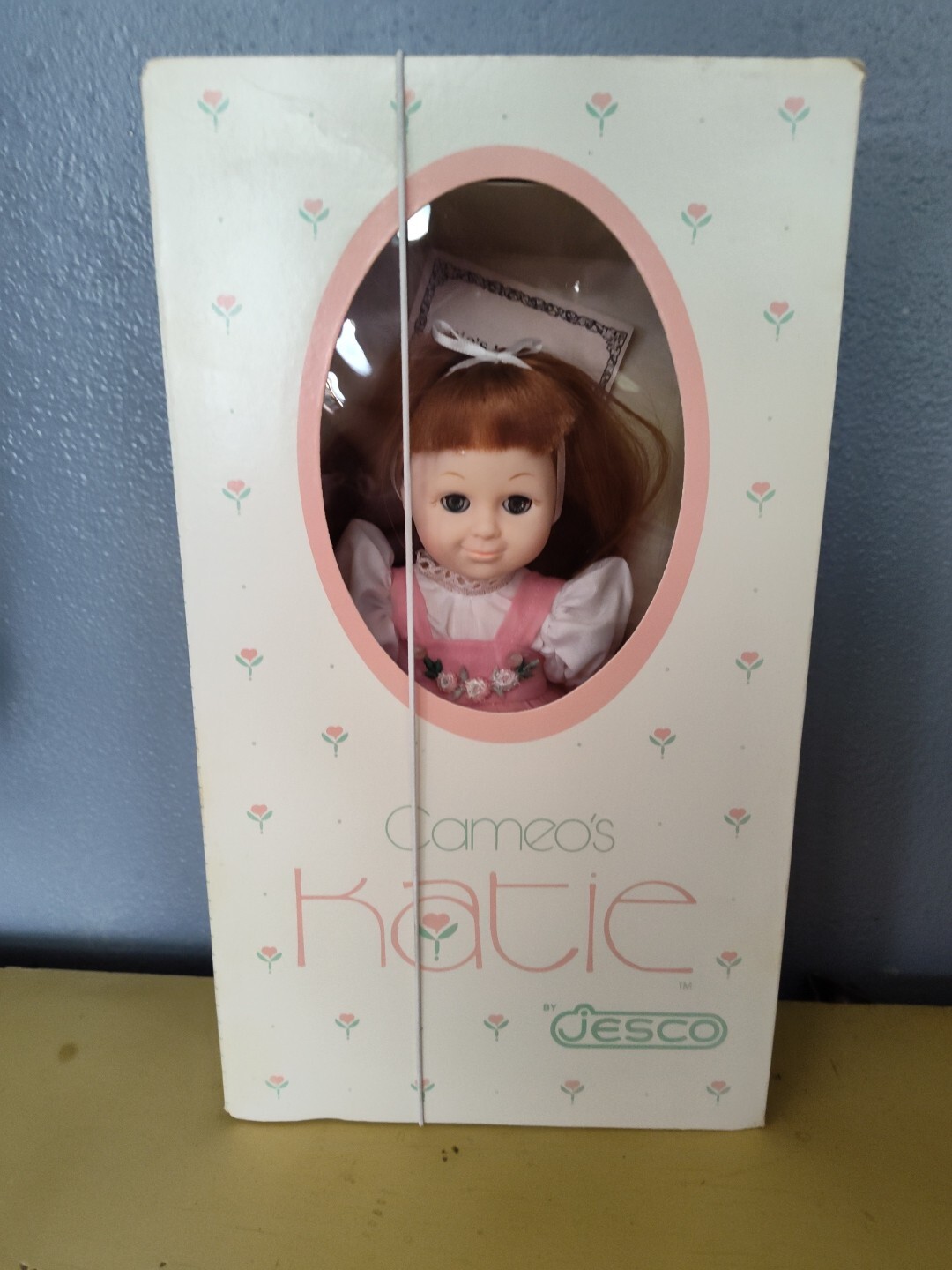 Girls Vintage Cameo’s Katie Jesco Doll 9″