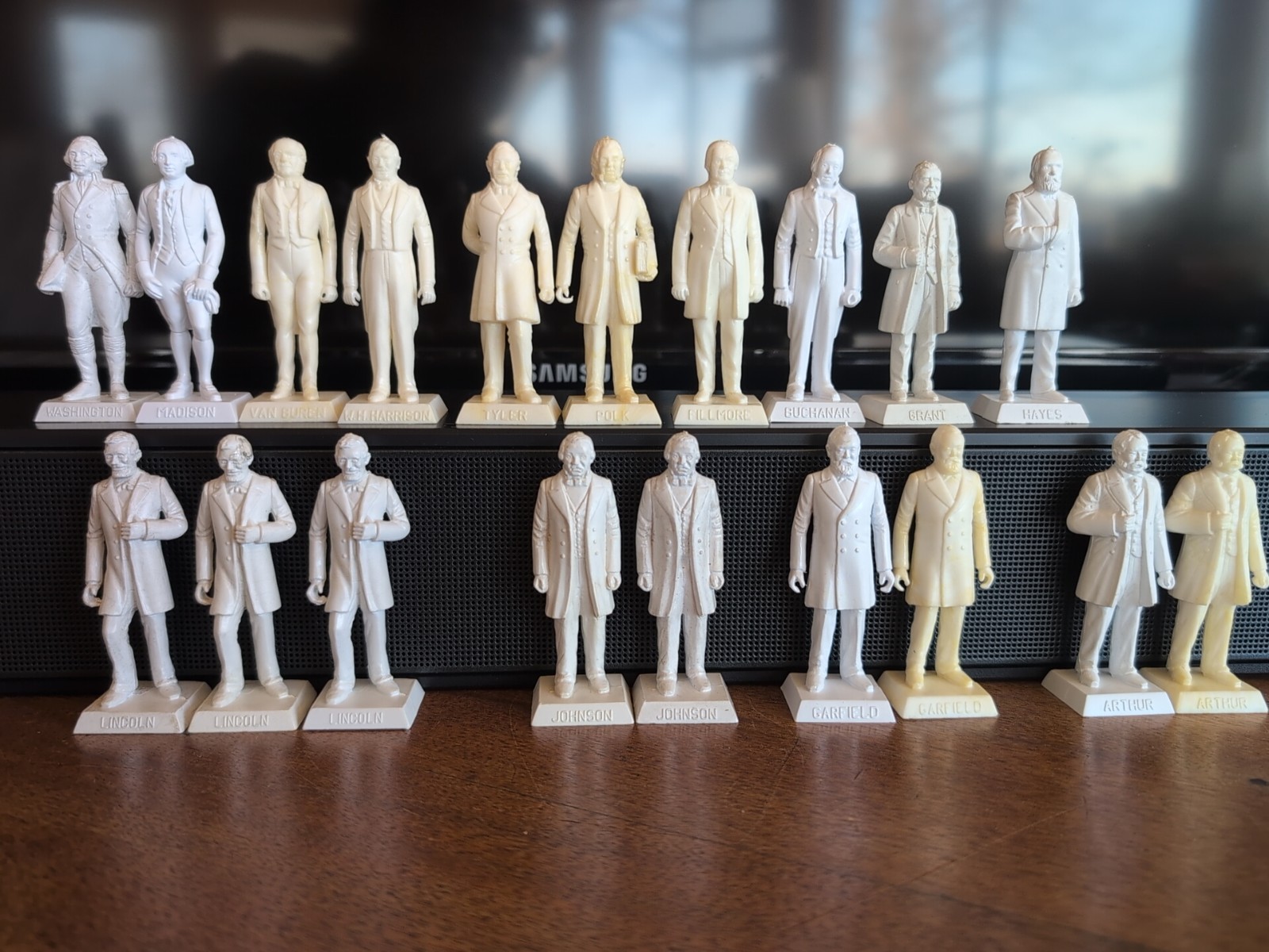 19 VTG Marx United States American Presidents In Miniature Unpainted Figures