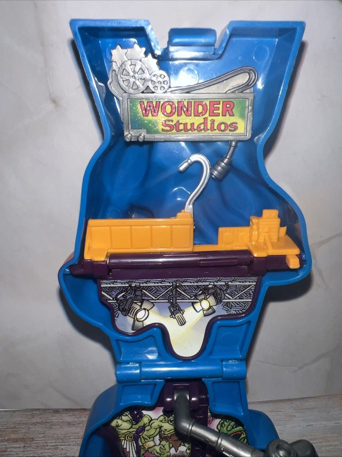 Marvel Spider-Man Toy Biz Wonder Studios Micro Playset 1996 Incomplete!