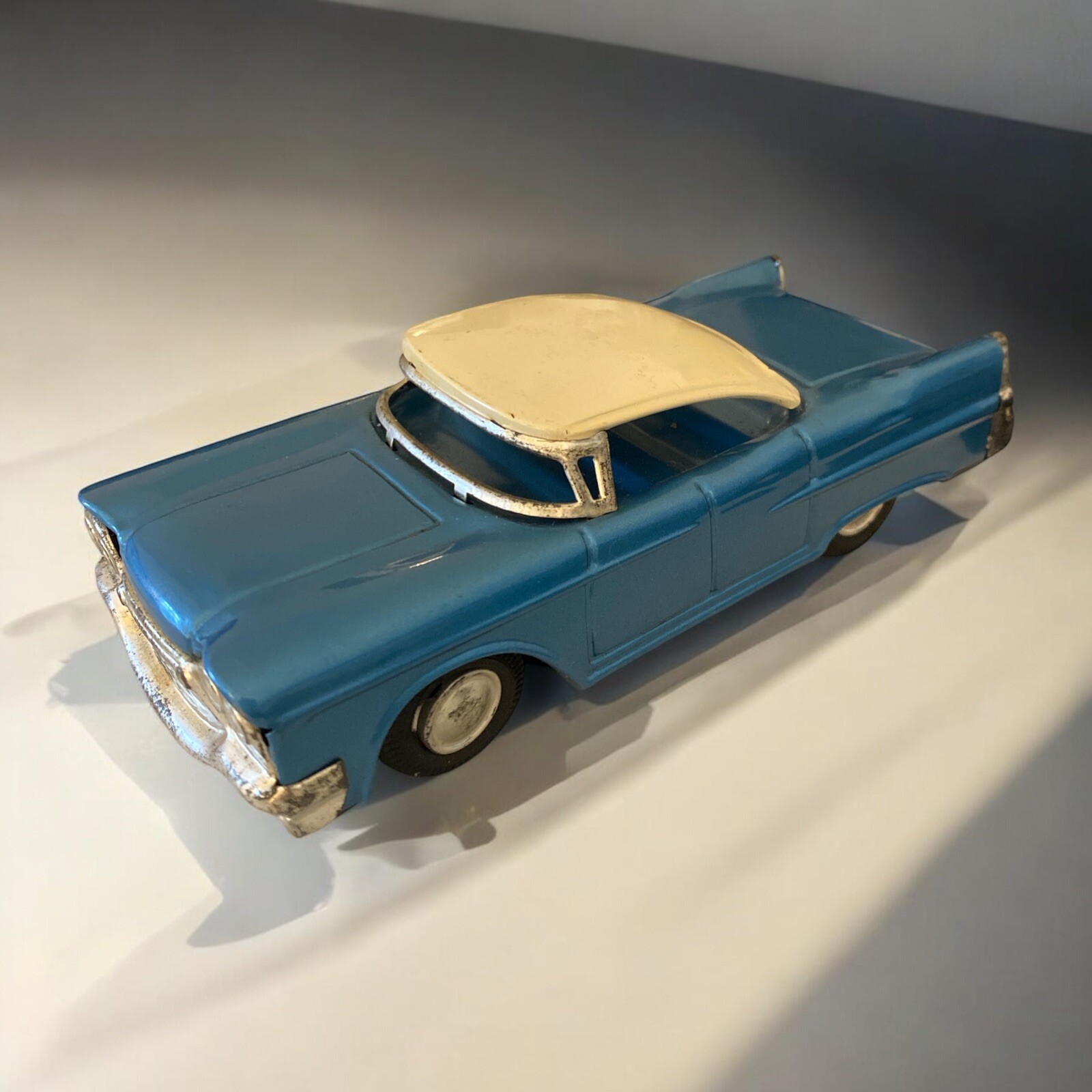 1950s 1960s Tin Plastic Toy Car Sedan Good Friction Junkyard Japan Survivor