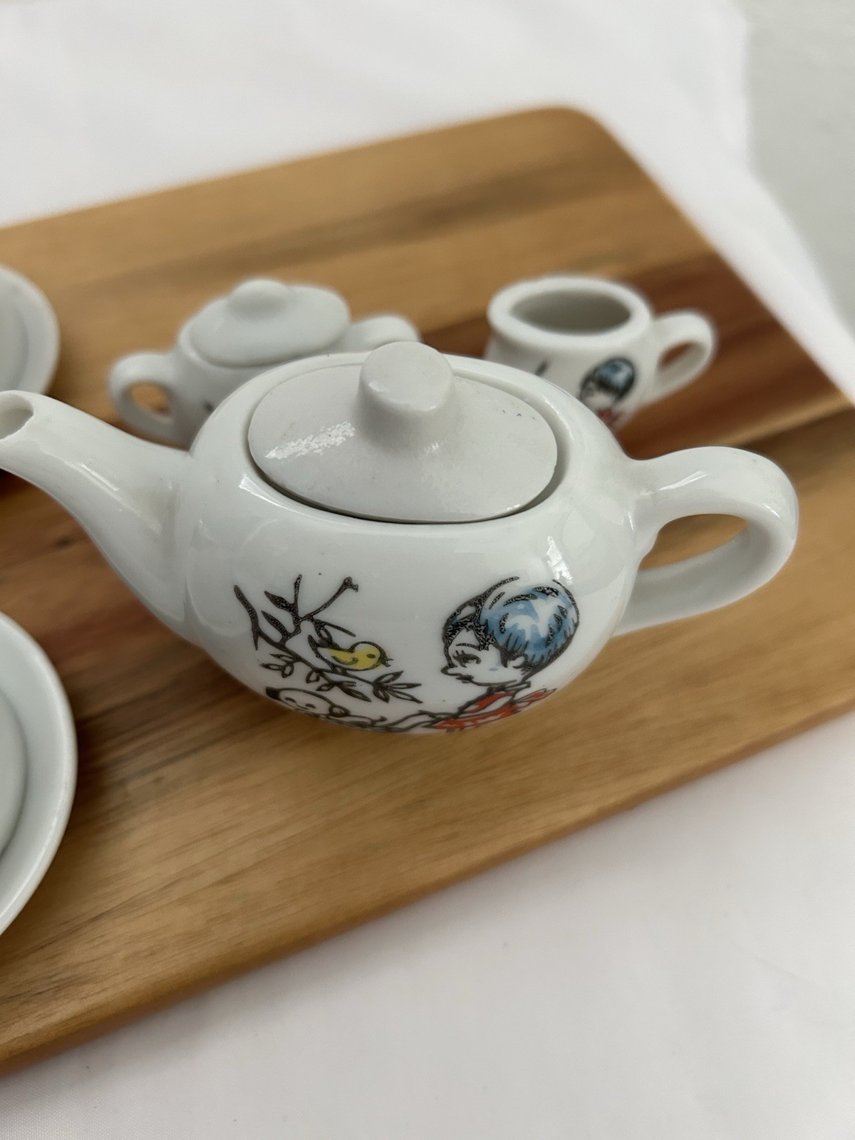 VINTAGE TOY CHINA TEA SET – 13 Piece Set MADE IN JAPAN Girl Dog Carriage Chick