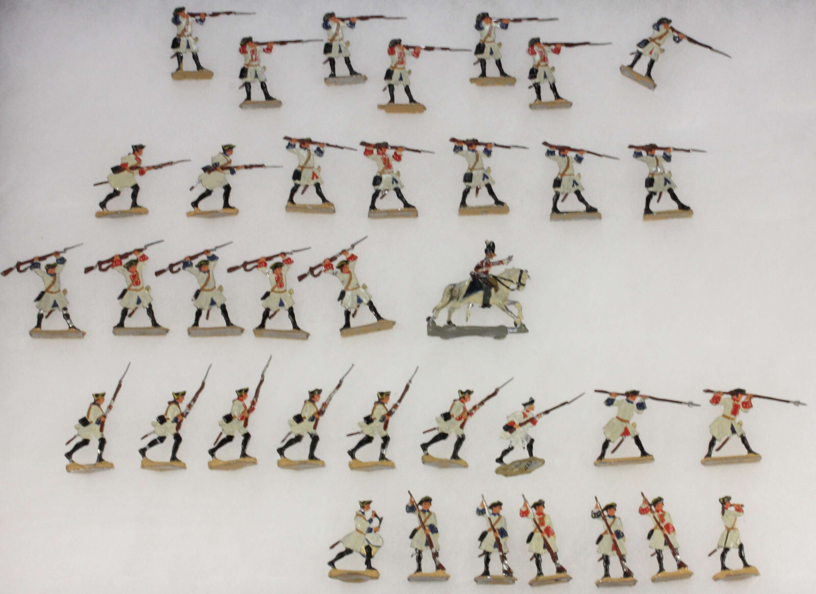 36 European 18th Century Soldiers – Die Cast Metal Painted Flats, VG-EX