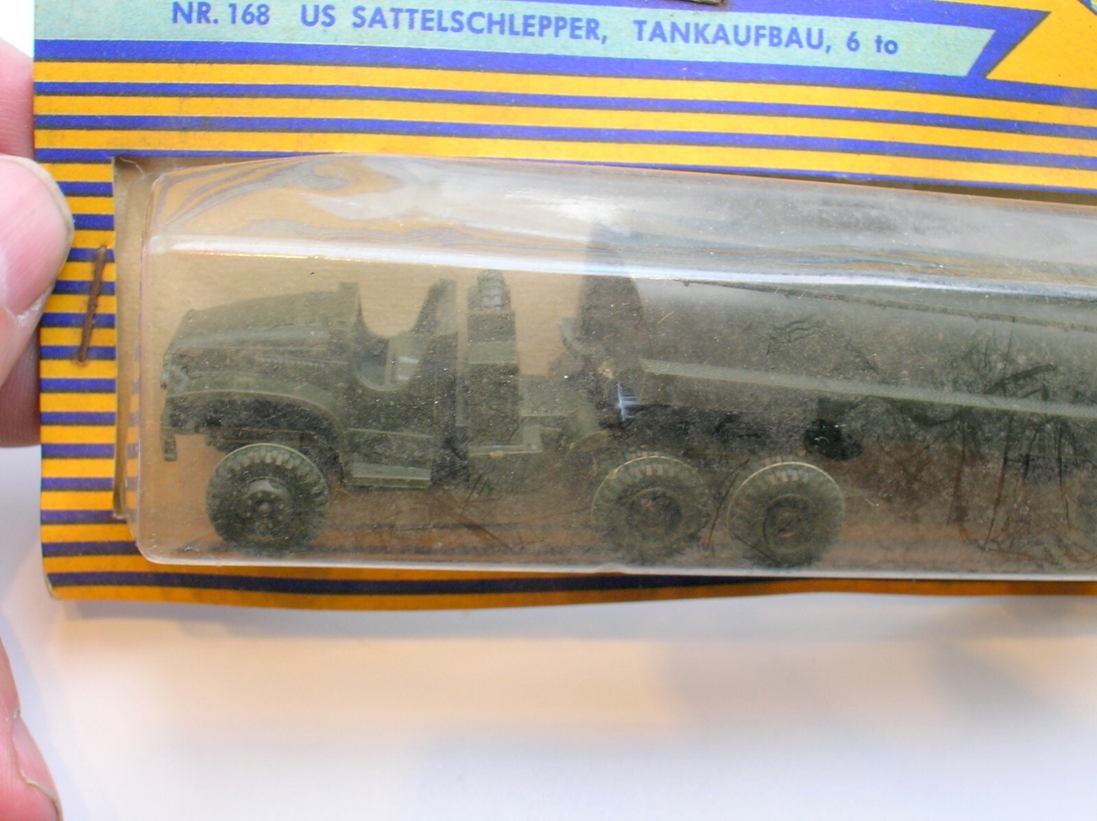 ROCO Z-168 TWO (2 PC’S) MINITANKS US ARMY FUEL TANK TRACTOR TRAILER – NIB