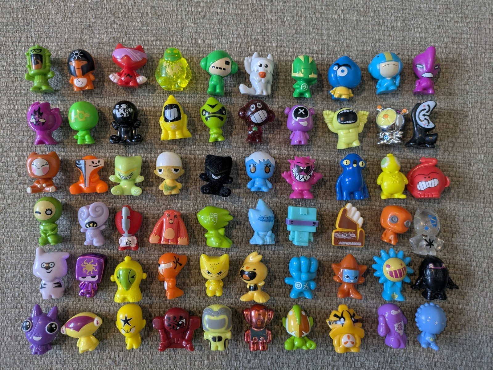 Large Collection of Gogo’s Crazy Bones retro figures 2000s Gogos bundle lot #2