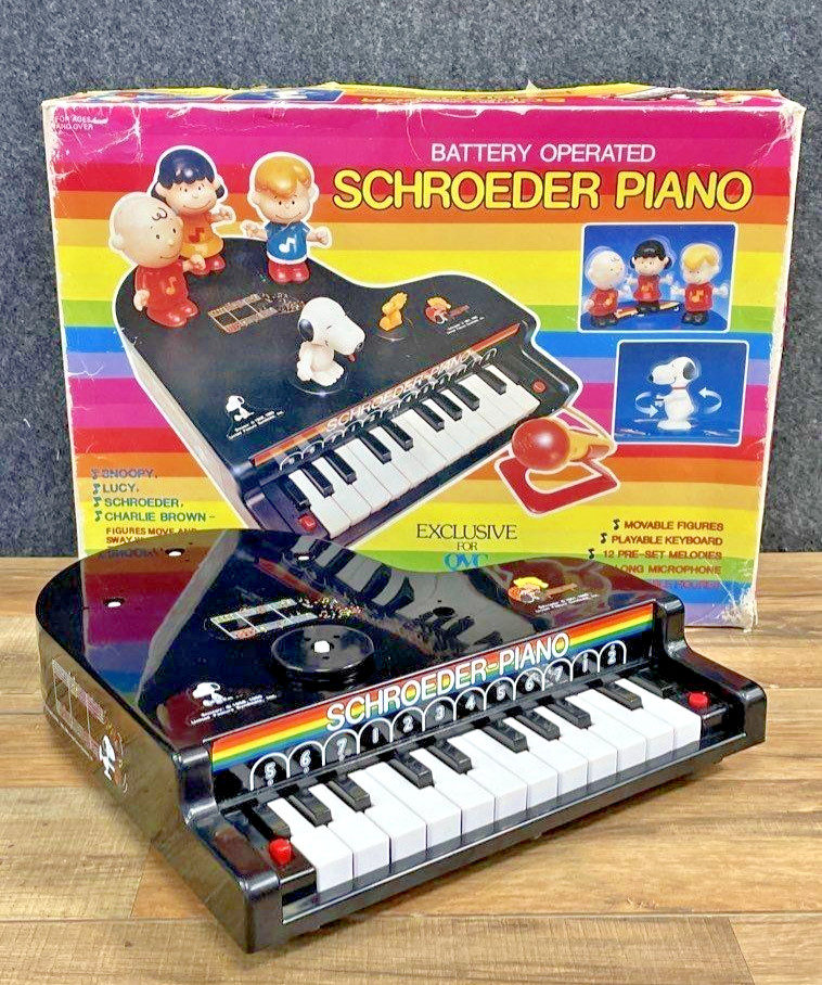 Vintage 1985 Peanuts Schroeder Piano w/ Box Mic Tested Works SHIPS FAST
