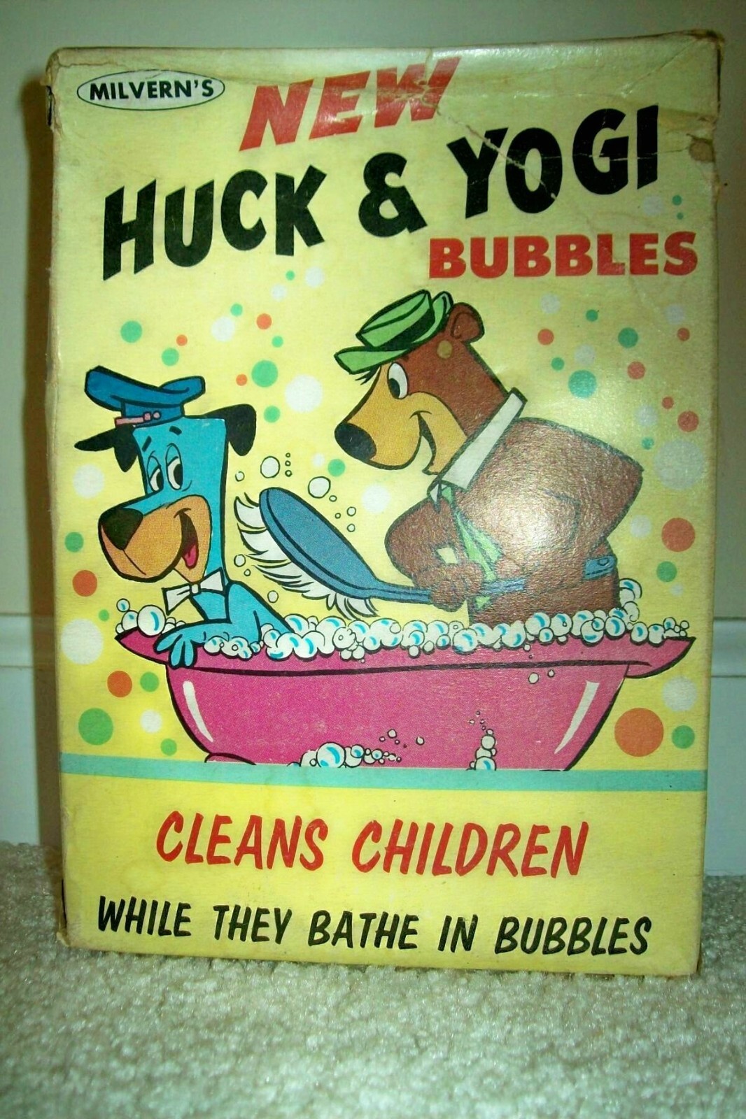 Rare/Vintage 1961 Box of “Huck & Yogi Bubbles” by Milvern – 13.5 oz, Nearly Full