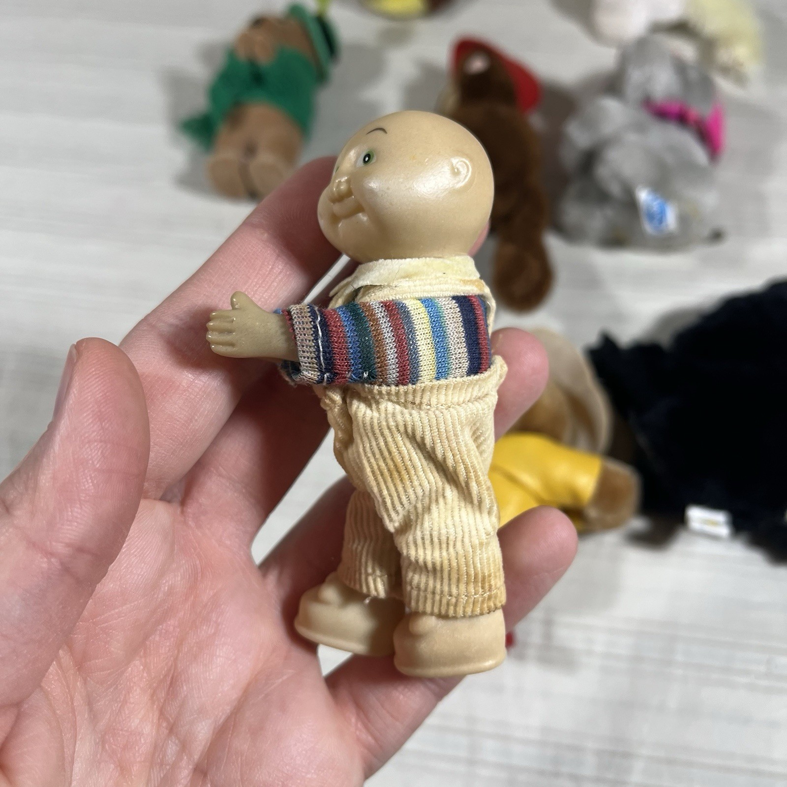 Lot Of 8 Pencil Hugger Clip Grabber Pencil Topper Vtg Paddington Curious Geo I1