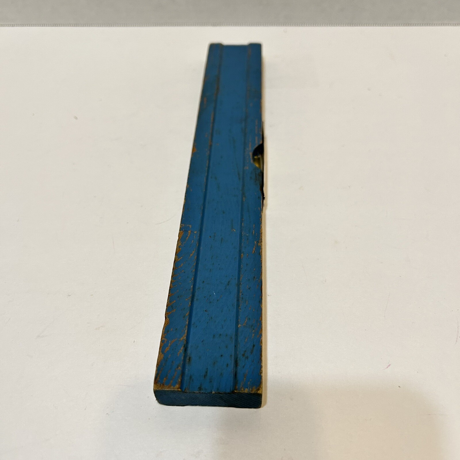 Vintage Handy Andy Blue Wooden Level Glass Bubble Metal Guard Tool 12 x 1.75″