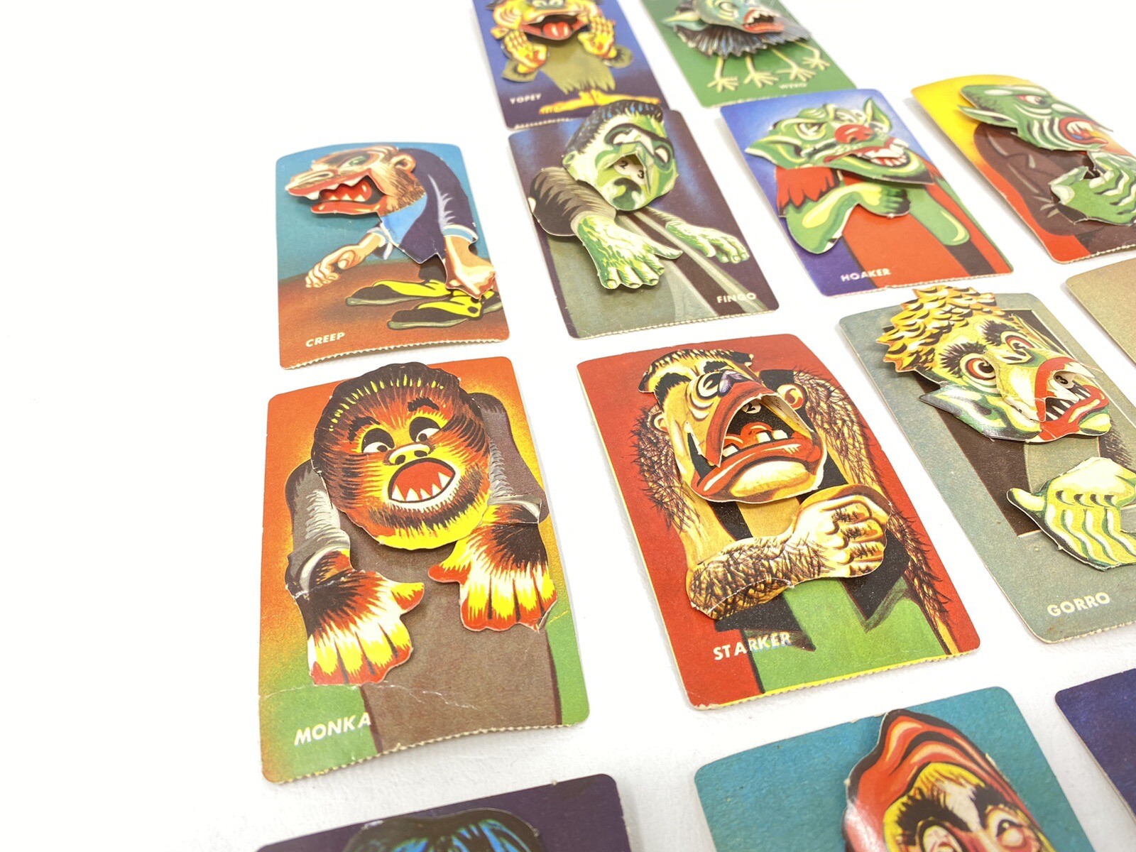 Uncommon 1965 ED-U-CARDS MFG. CORP. Mini Monster “Sculptees” 3D Cards 18 Total