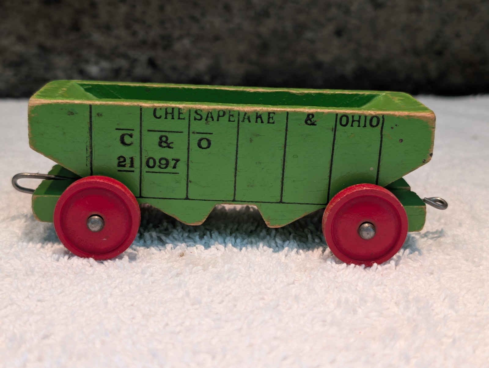 Vintage Strombecker Wooden Toy Train 4 Piece Set Made In USA 1950s