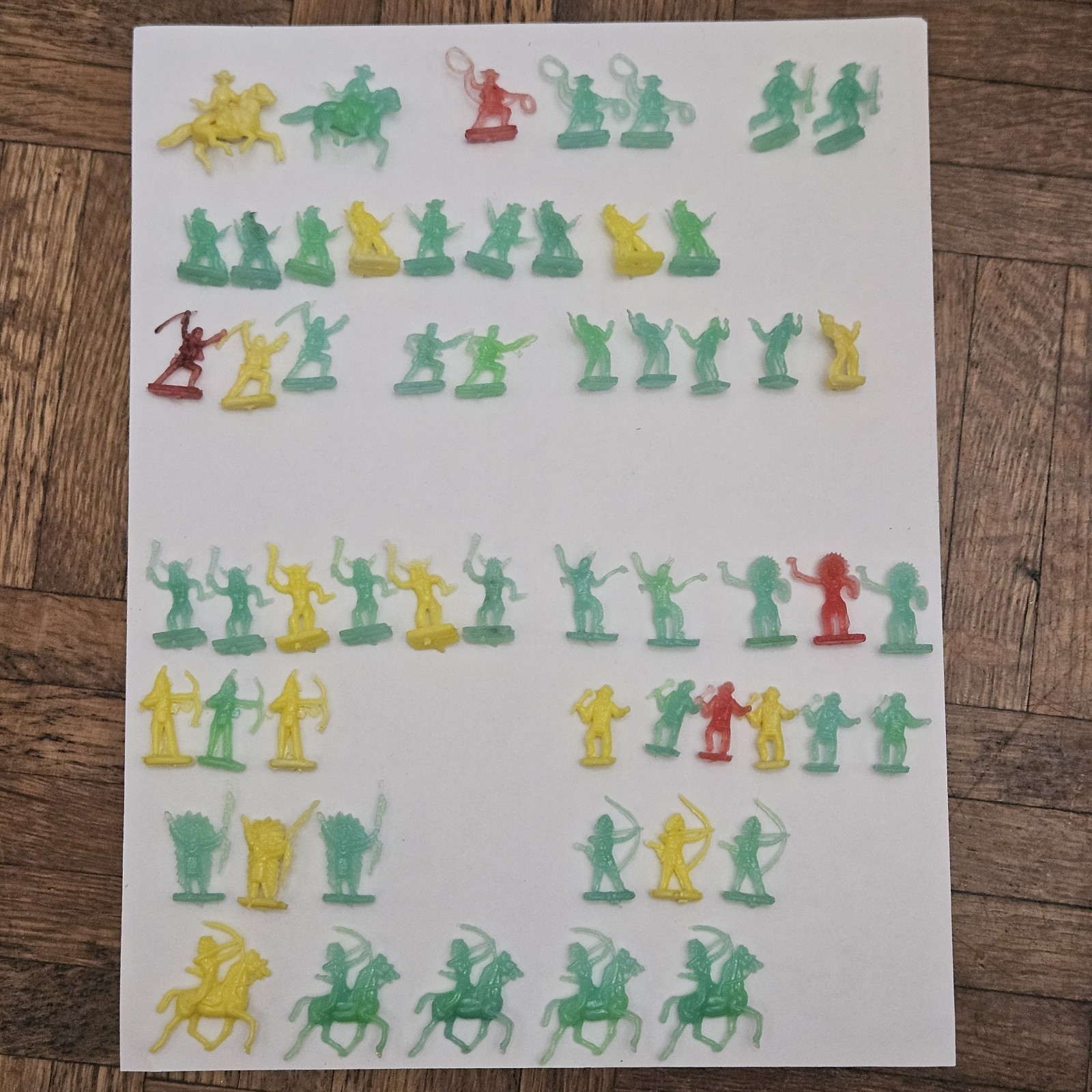 Lot Of 56 Tiny 1″ Vintage Miniature Cowboys And Indians