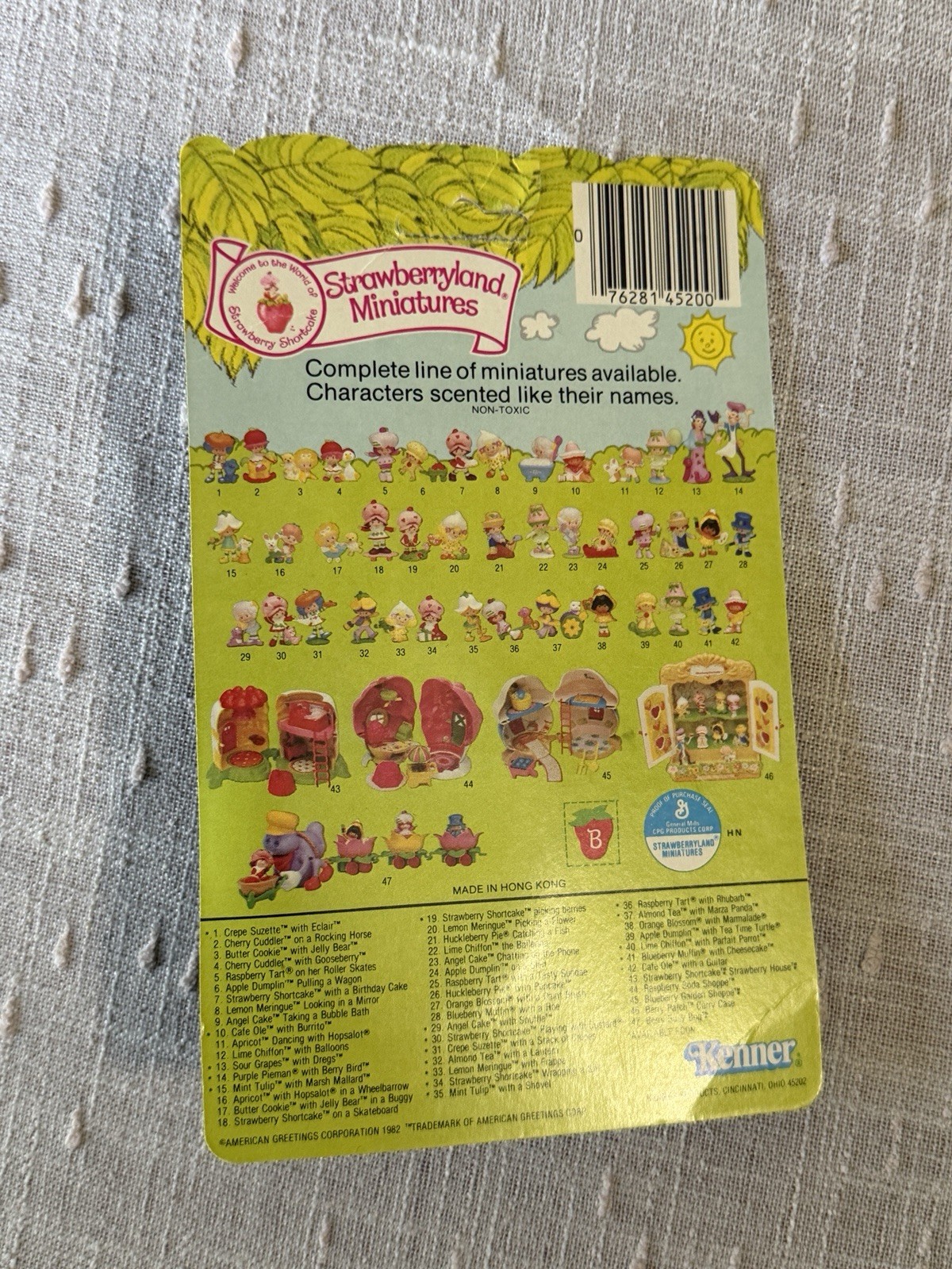 Kenner Blueberry Muffin w/ Cheesecake Strawberry Shortcake Strawberryland 1982