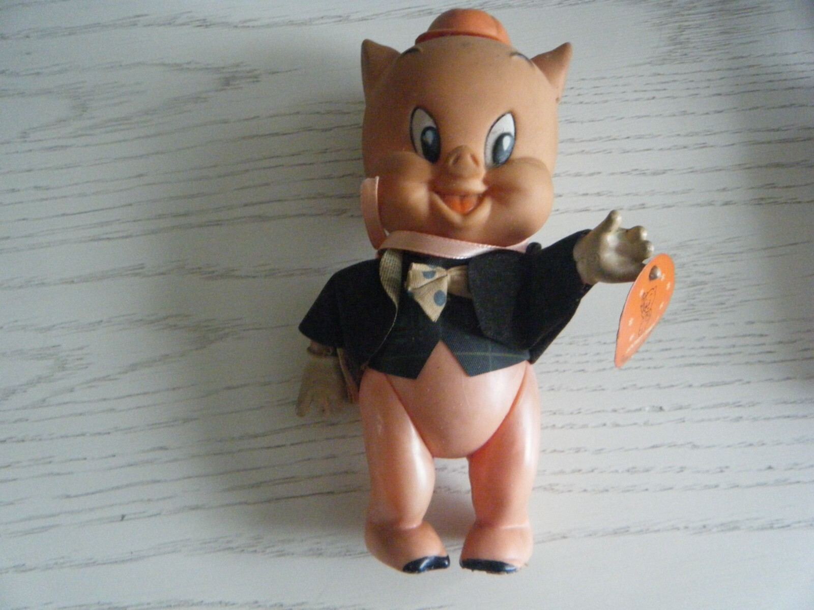 VINTAGE 1970 PORKY PIG SUPER RARE WITH TAG #2200 DANKIN HONG KONG