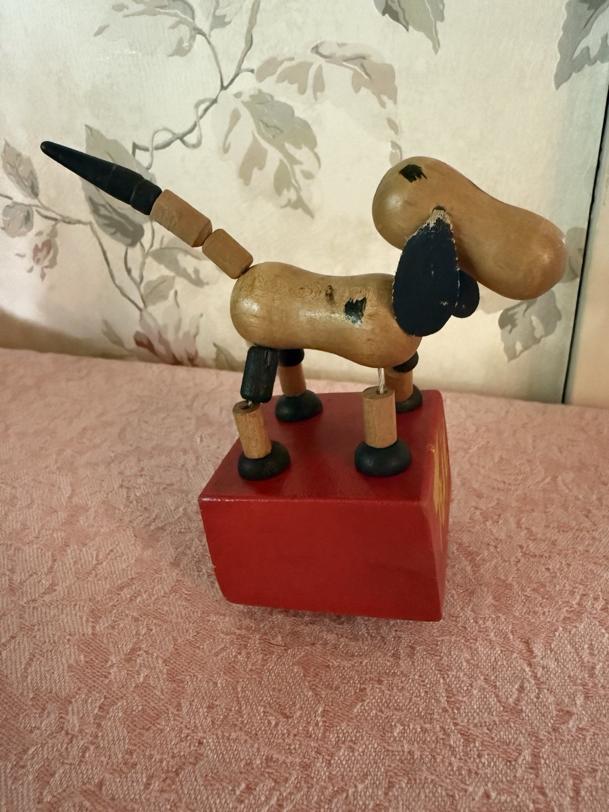 Vintage TRIX Wooden Dog Push Up Puppet Toy 5″ Tall 1950s