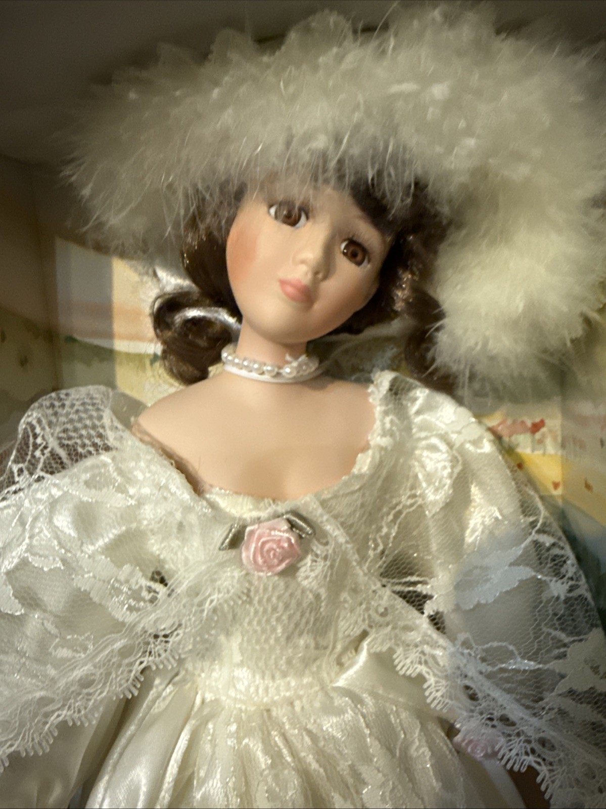 Collectible Porcelain Doll Heirloom Treasures By Accents & Occasions 2000 in Box
