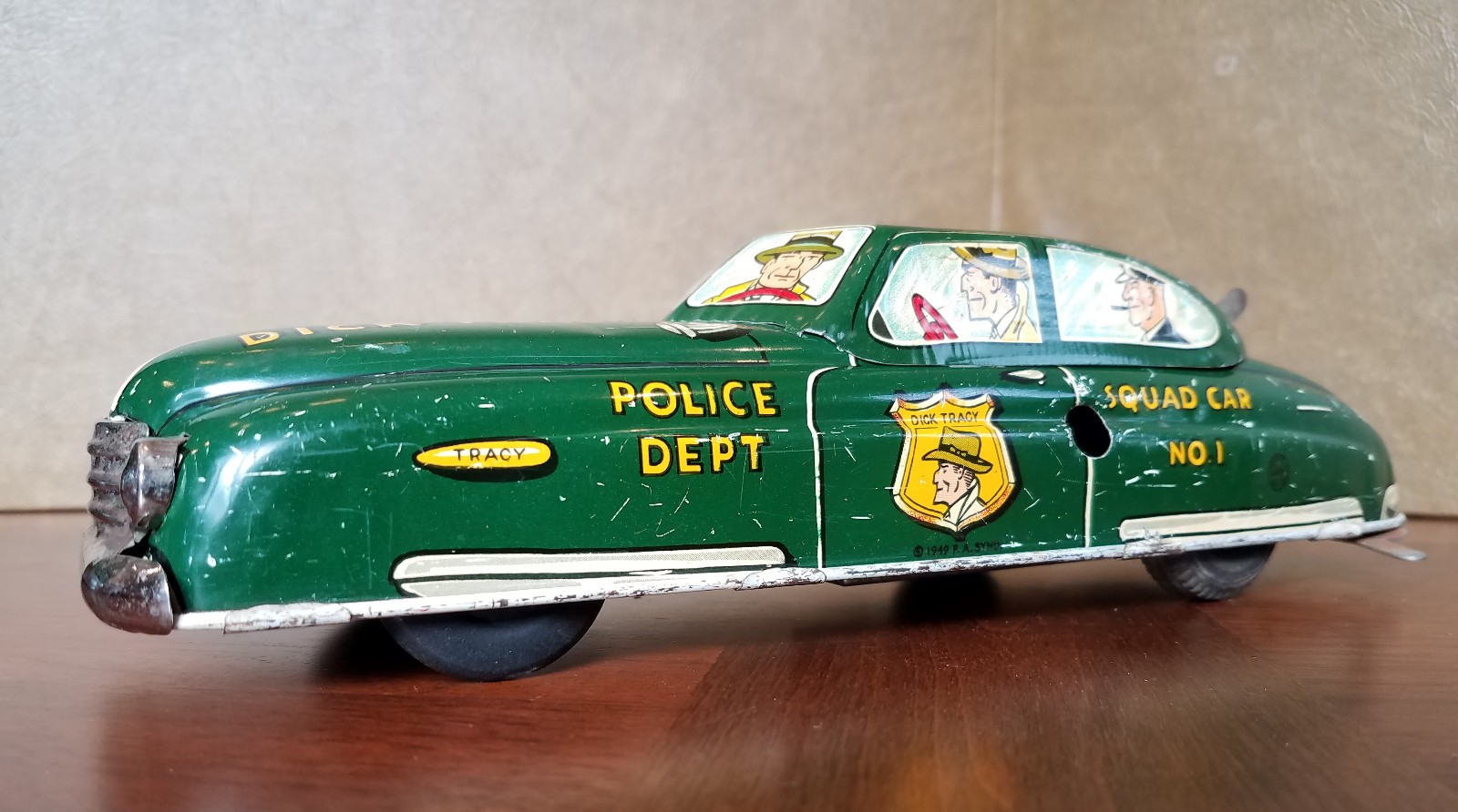 Vintage 1949 Tin Litho Marx Wind Up DIck Tracy Squad Car No.1 Wind Up Works