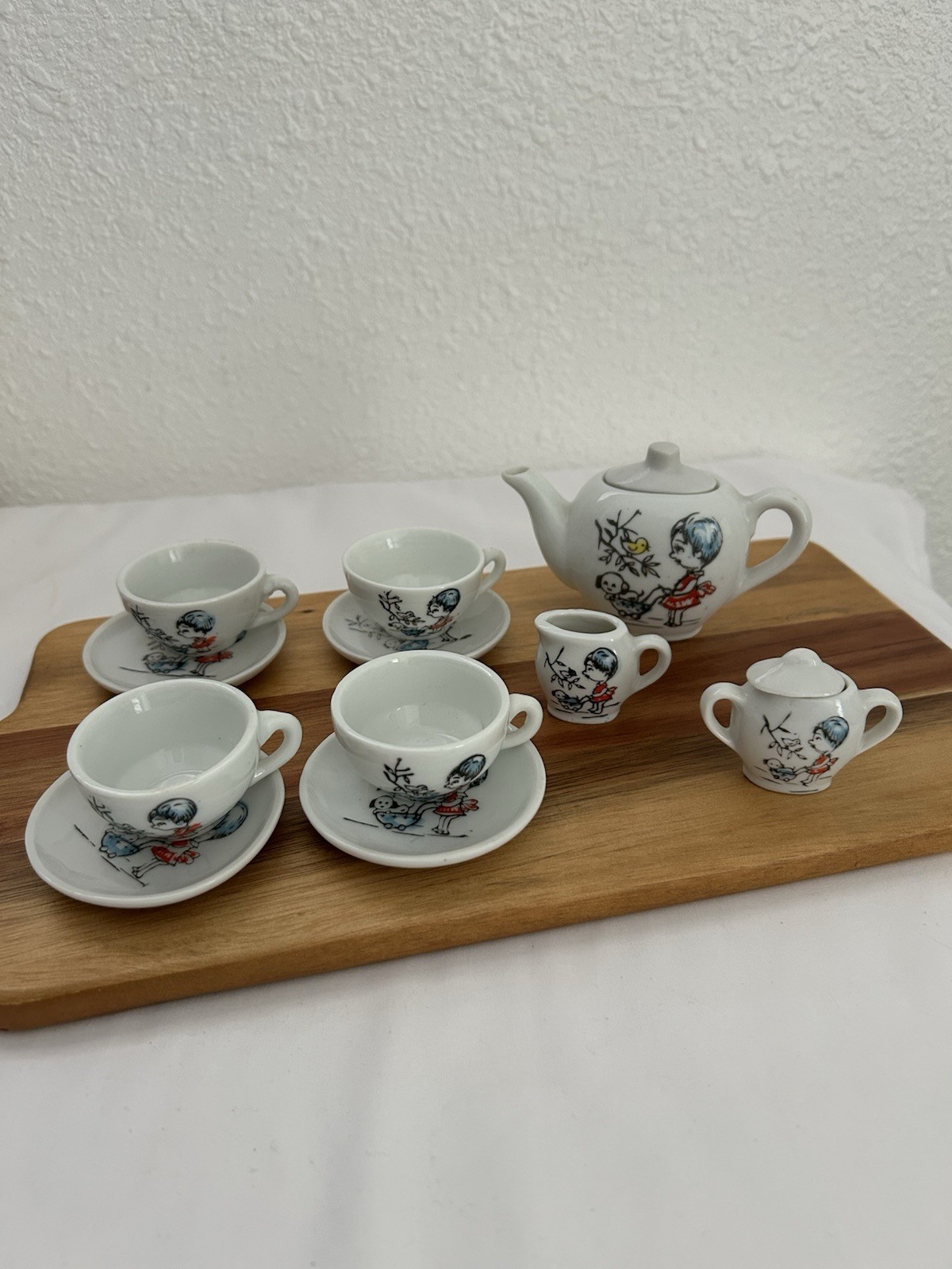 VINTAGE TOY CHINA TEA SET – 13 Piece Set MADE IN JAPAN Girl Dog Carriage Chick