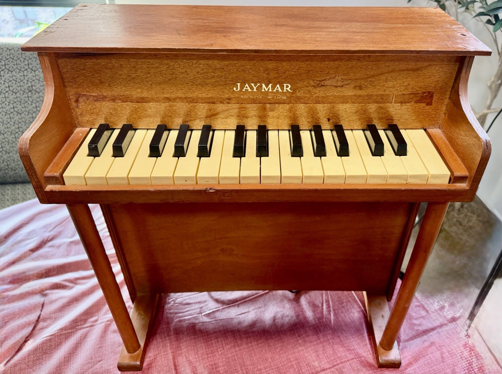 Rare Vintage JAYMAR Upright 25 Key Miniature Kids Piano – All Keys Working Clean