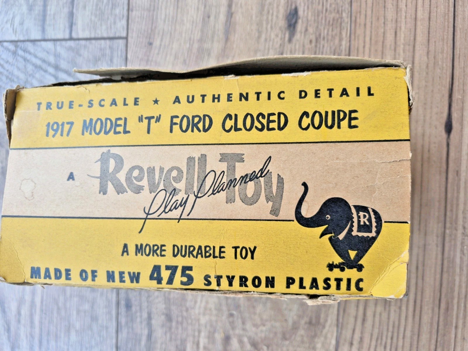 Revell Back – Firing Old Time Ford Cap Firing Model T W/ Box, Instructions